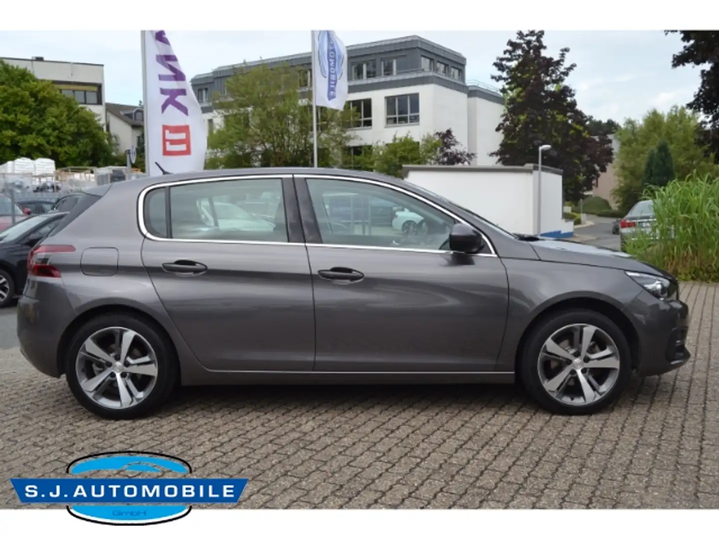 Peugeot 308 Allure 1.2 e-THP PureTech,Navi,Pano,TOP Gris - 2