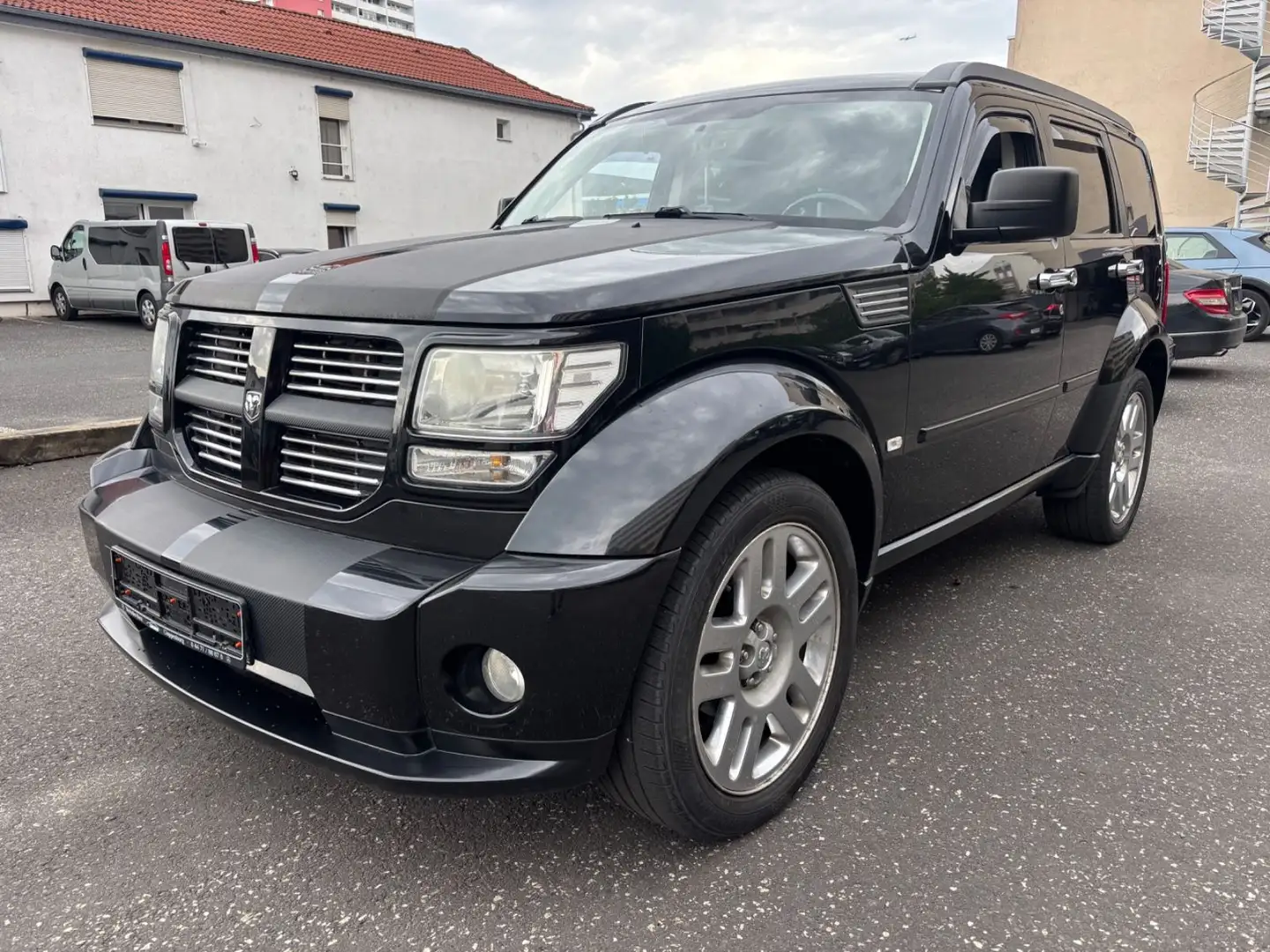 Dodge Nitro R/T 2.8 CRD Leder Automatik 4x4 Schwarz - 1