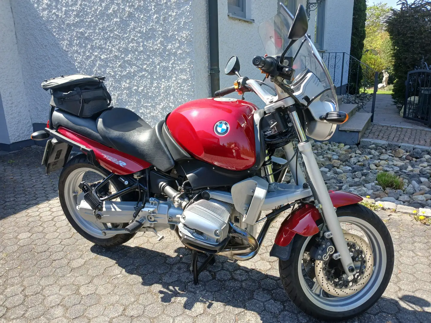 BMW R 850 R crvena - 1