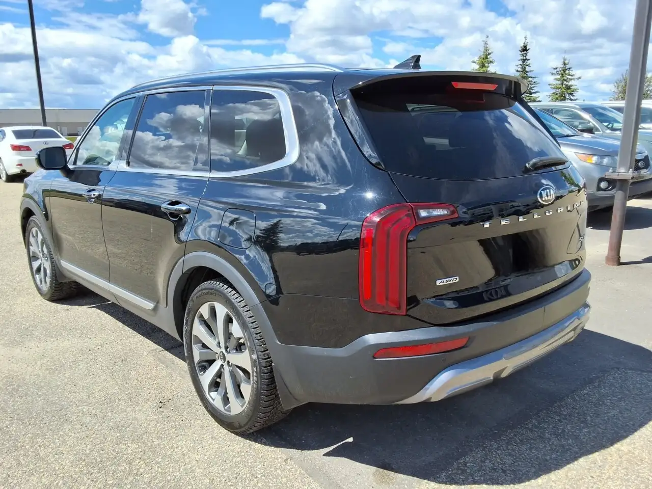 Kia Telluride photo Kia Telluride