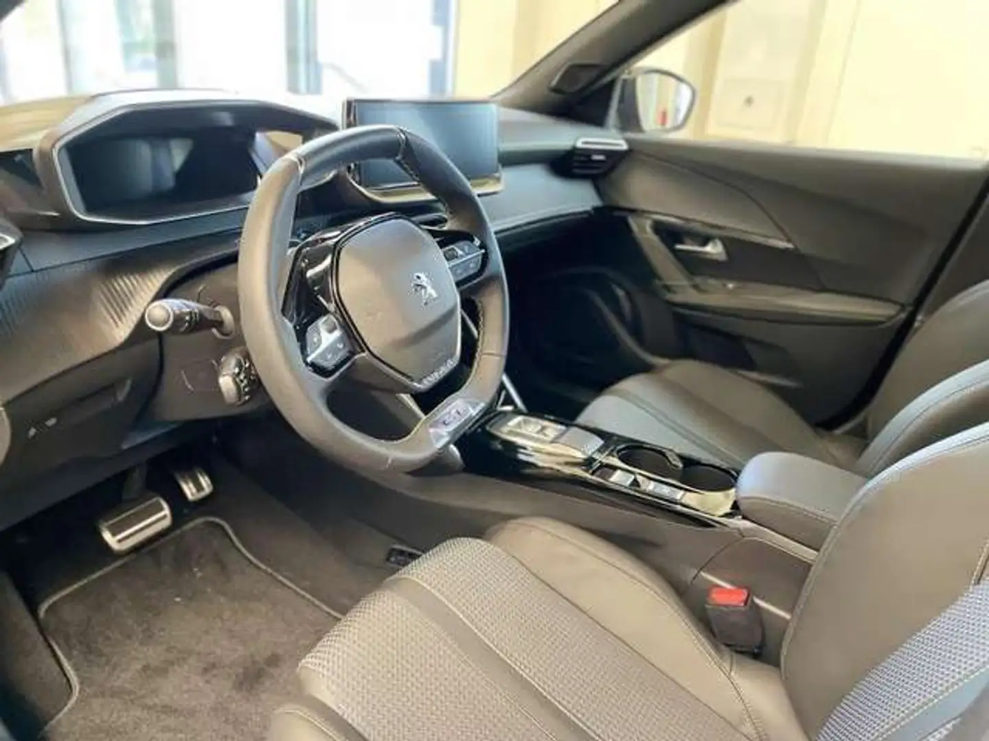 Peugeot e-2008 GT CLIM GPS TOIT OUVRANT ** GARANTIE 24 MOIS ** Orange - 2