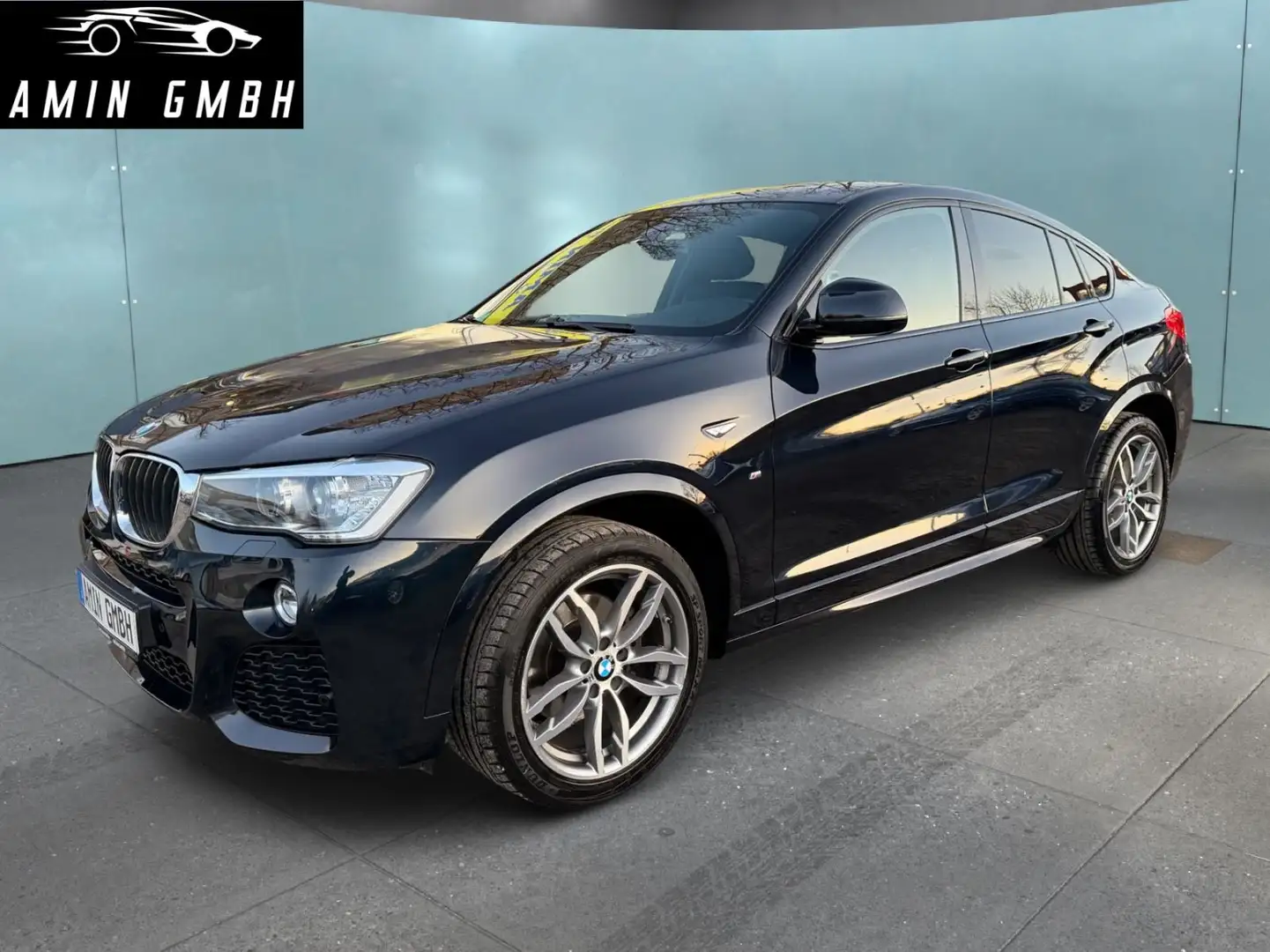 BMW X4 2.0 i xDrive M Paket Schwarz - 1