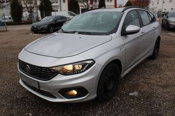 Easy 1.6D*Kombi*NAVI*Winterreifen*LED-Tagfa