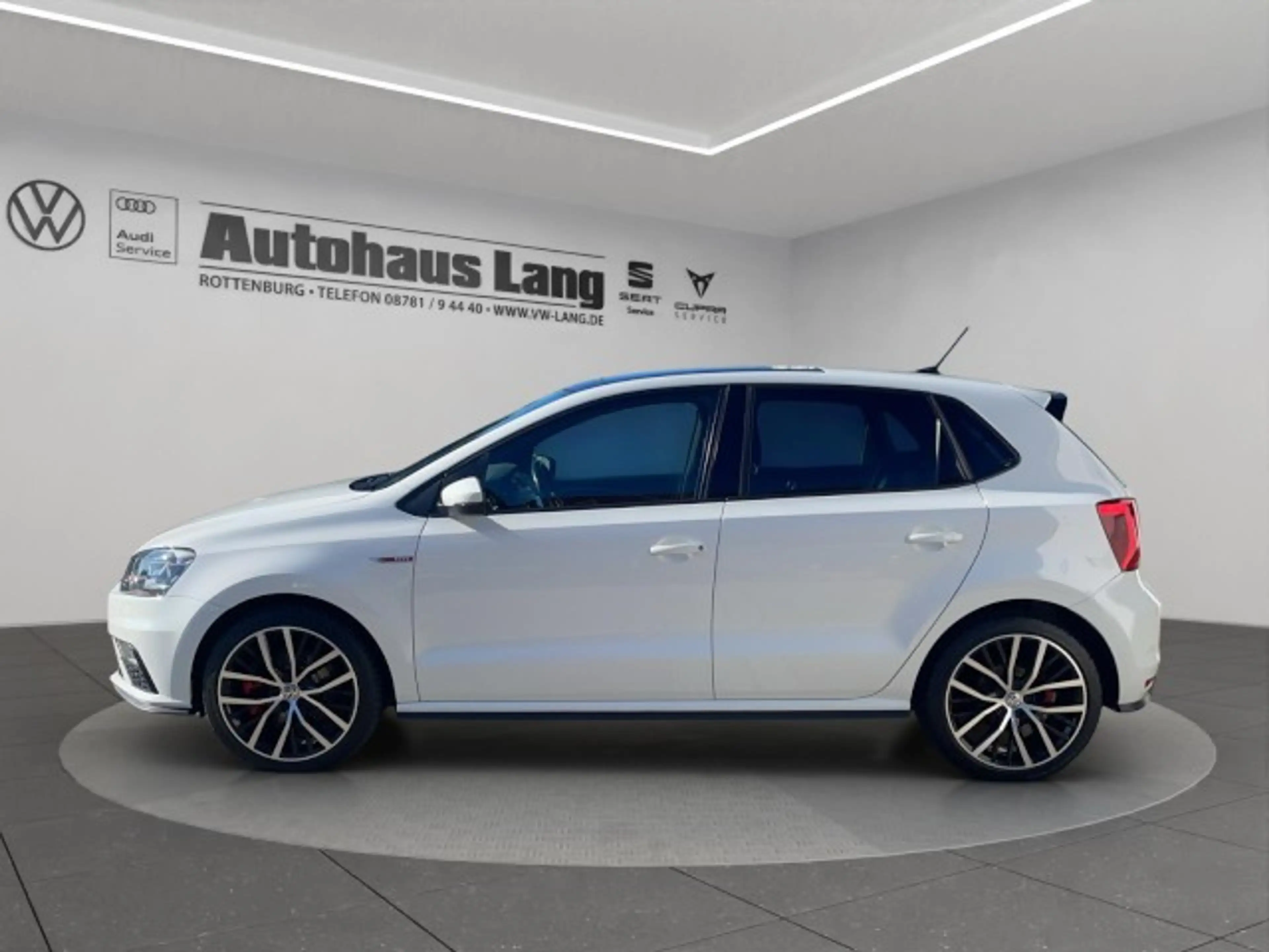 Volkswagen Polo GTI 1.8 TSI DSG LED Sport-Select Navi Pano 8-fach bere — photo 3