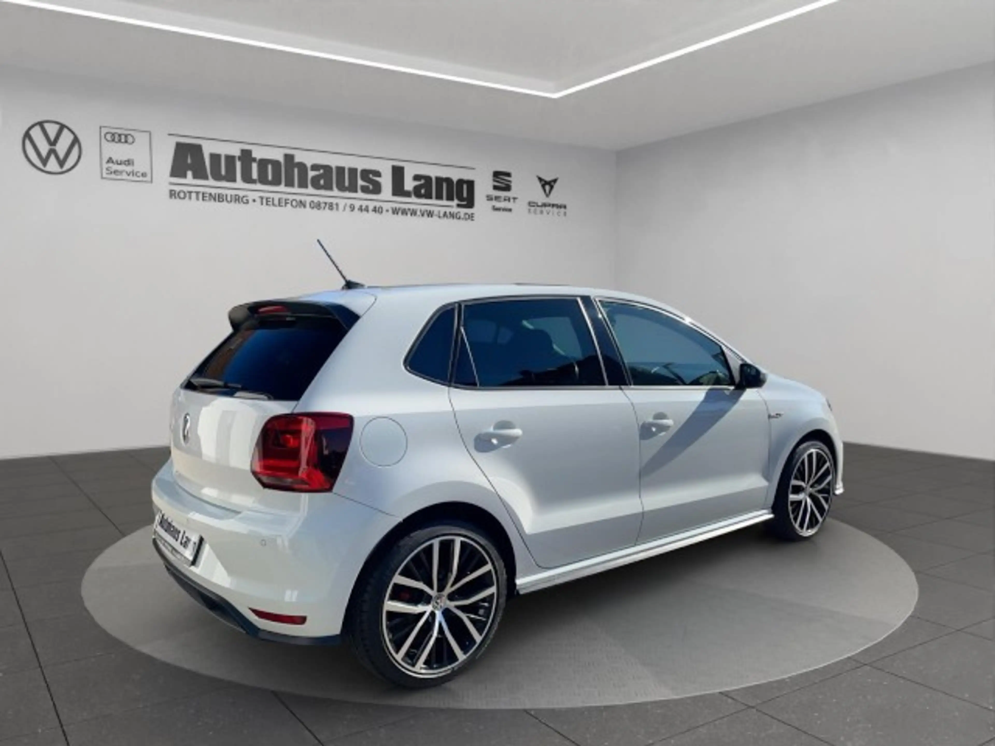 Volkswagen Polo GTI 1.8 TSI DSG LED Sport-Select Navi Pano 8-fach bere — photo 6