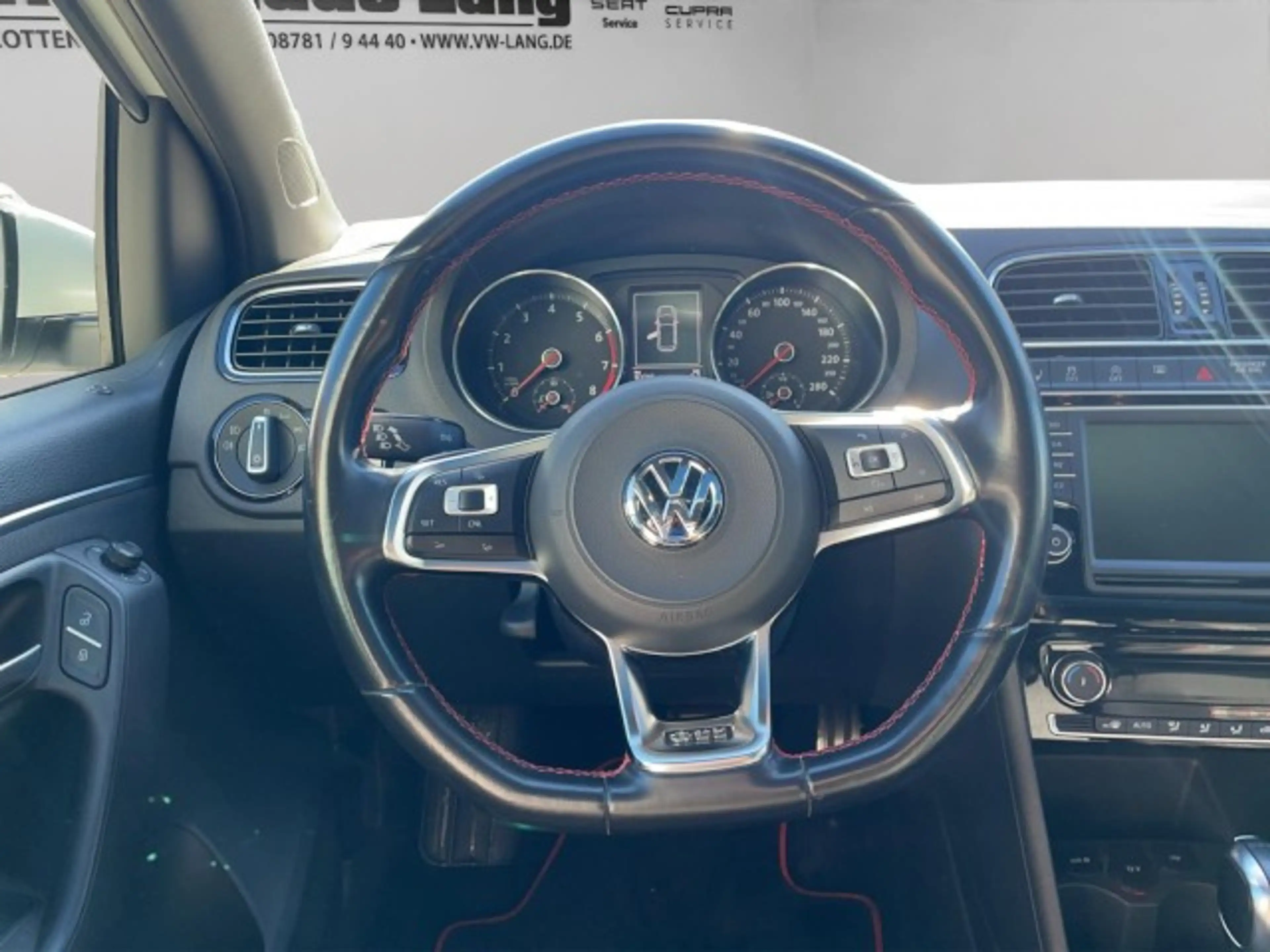 Volkswagen Polo GTI 1.8 TSI DSG LED Sport-Select Navi Pano 8-fach bere — photo 11