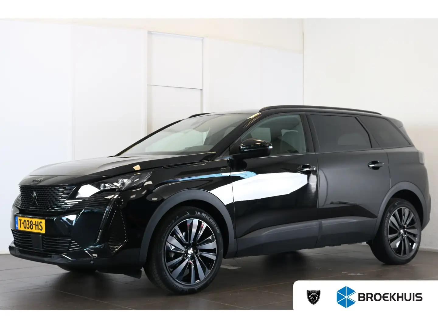 Peugeot 5008 1.2 PureTech GT Black Pack | Navi | Camera | Clima Zwart - 1