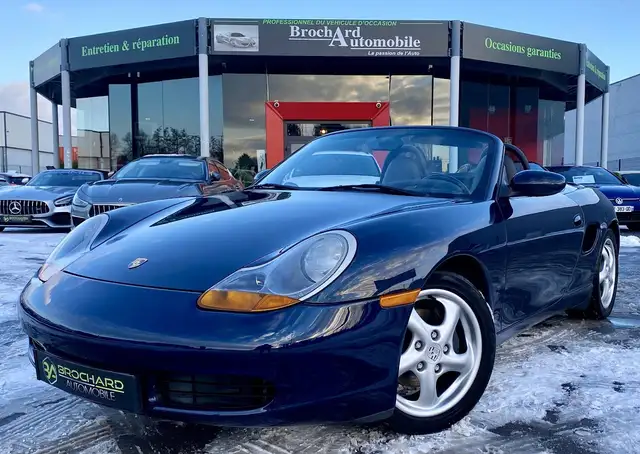 Porsche Boxster (986) / Flat 6 204 CH BVM 5 /