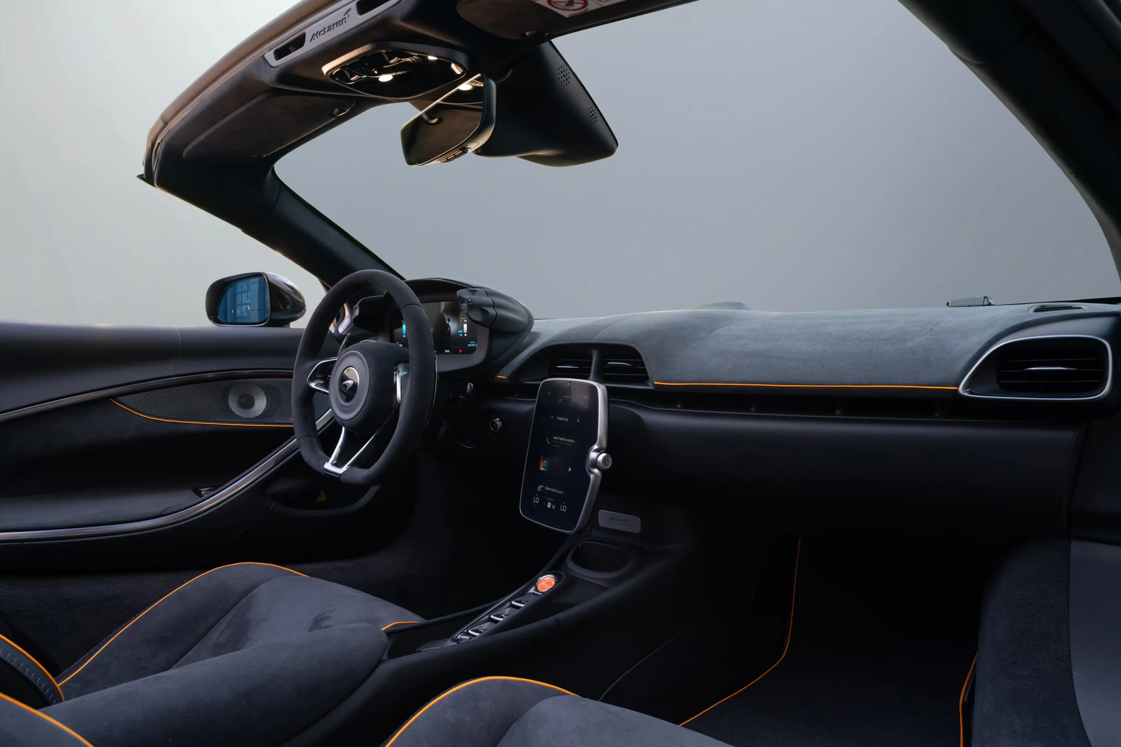 McLaren Artura Spider I MSO Bespoke Paint I Sports Exhaust — photo 14
