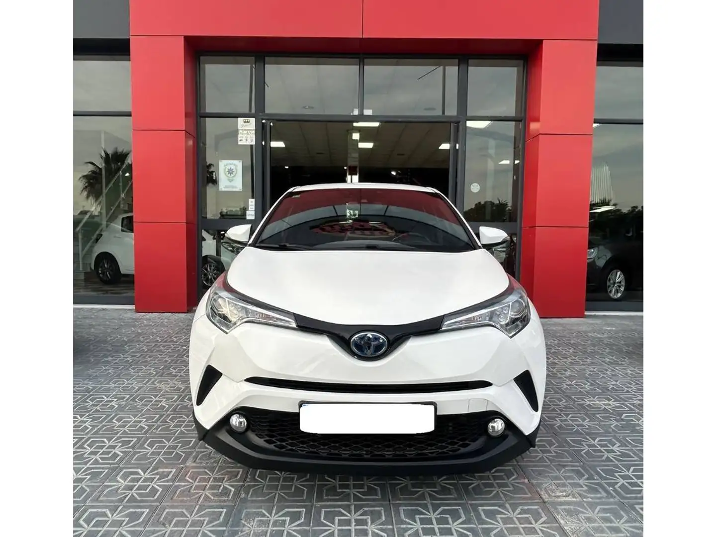 Toyota C-HR 125H Active Weiß - 2