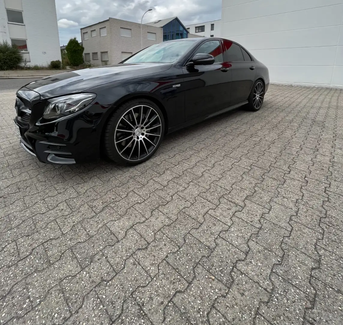 Mercedes-Benz E 43 AMG Perforrmace klappe  4Matic 9G-TRONIC Nero - 1