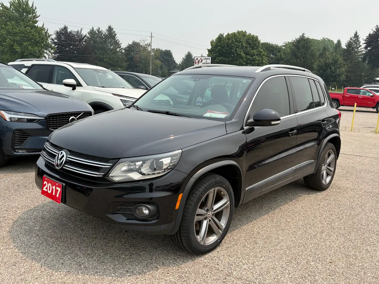 Volkswagen Tiguan photo Volkswagen Tiguan