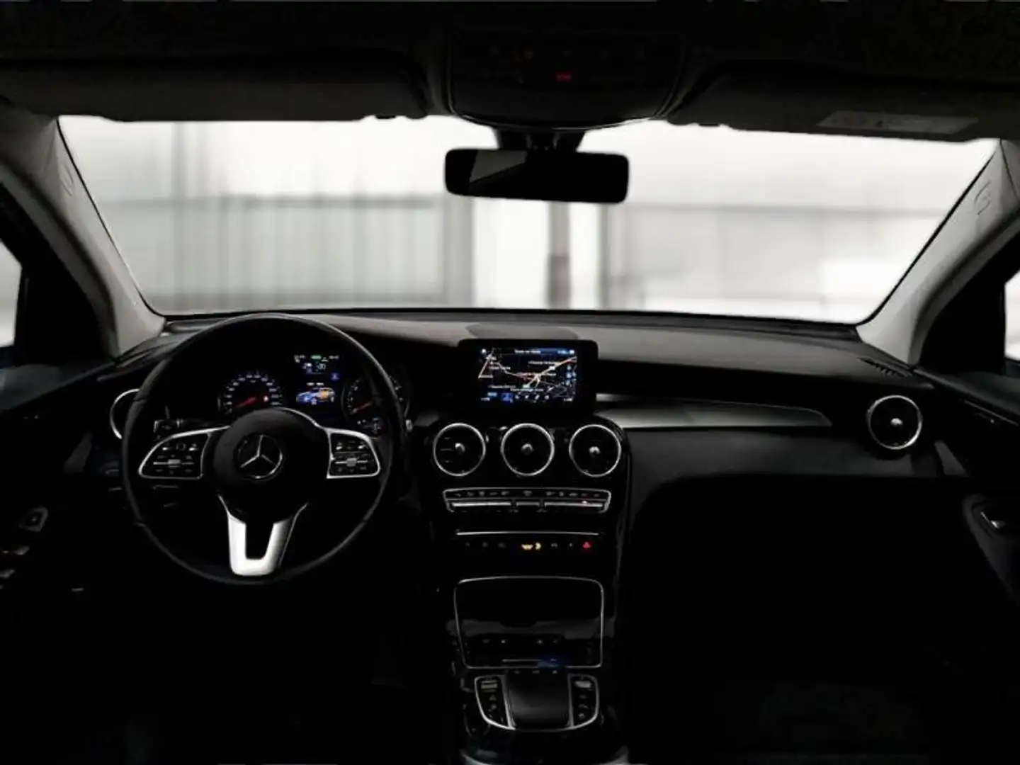 Mercedes-Benz GLC 300 e 4MATIC - 2