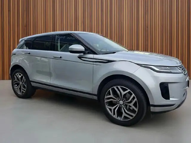 Land Rover Range Rover Evoque view 3