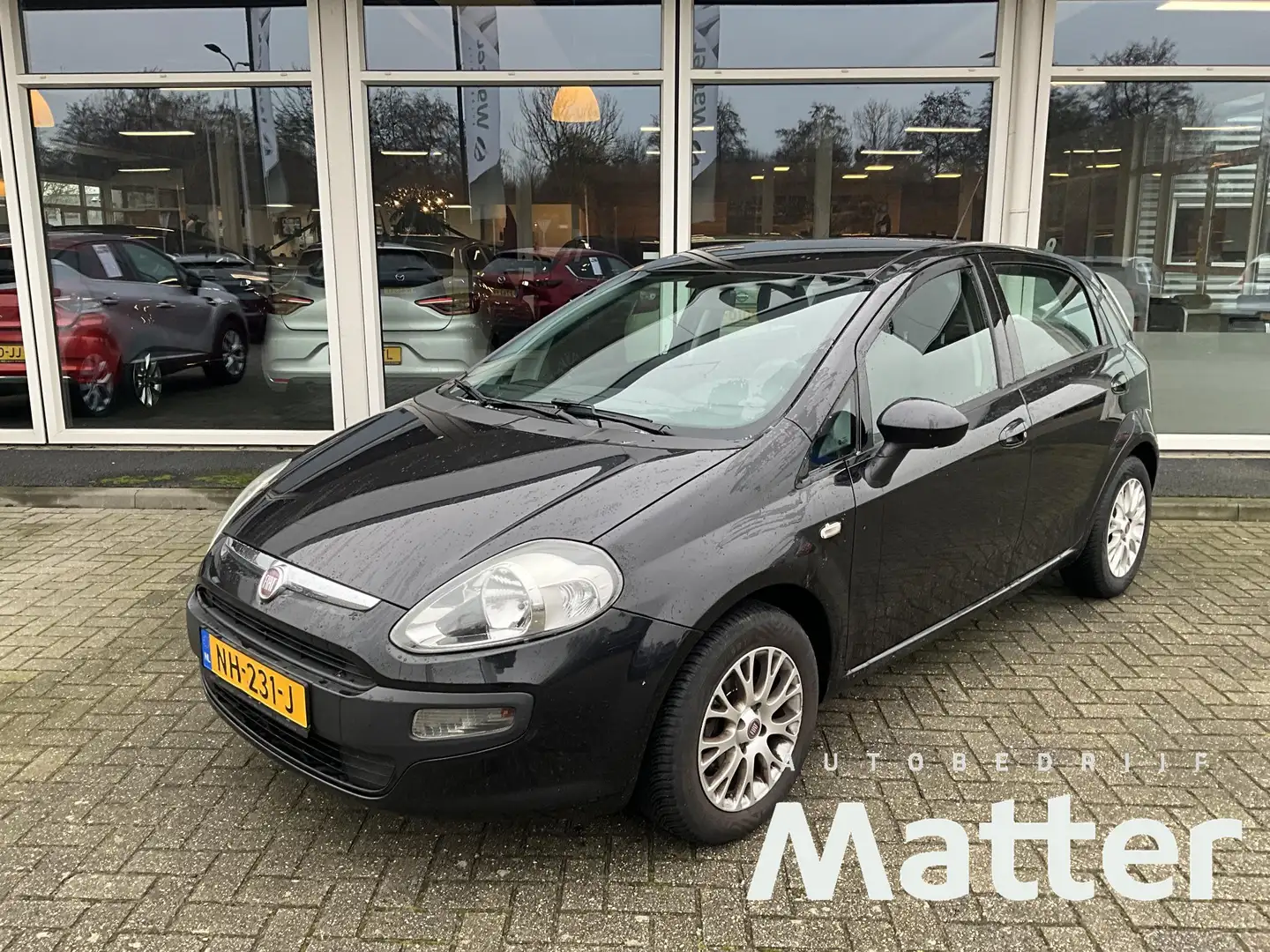 Fiat Punto Evo 1.2 Dynamic Schwarz - 1