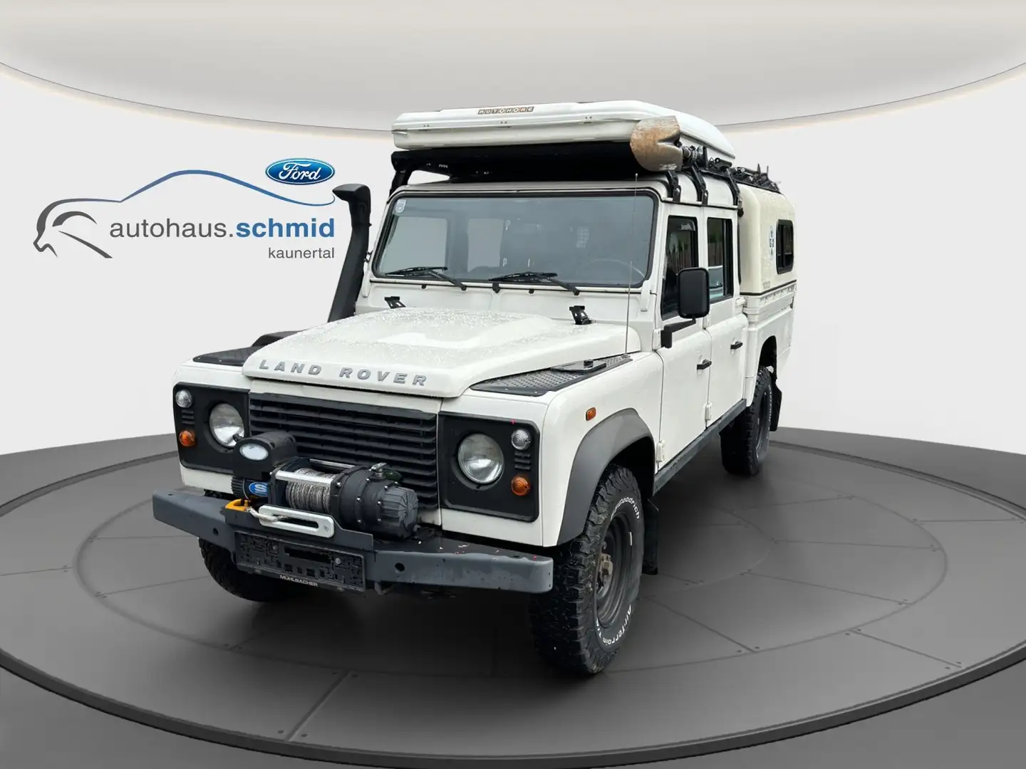Land Rover Defender 130" LD DCPU E 2,4 TD Weiß - 1