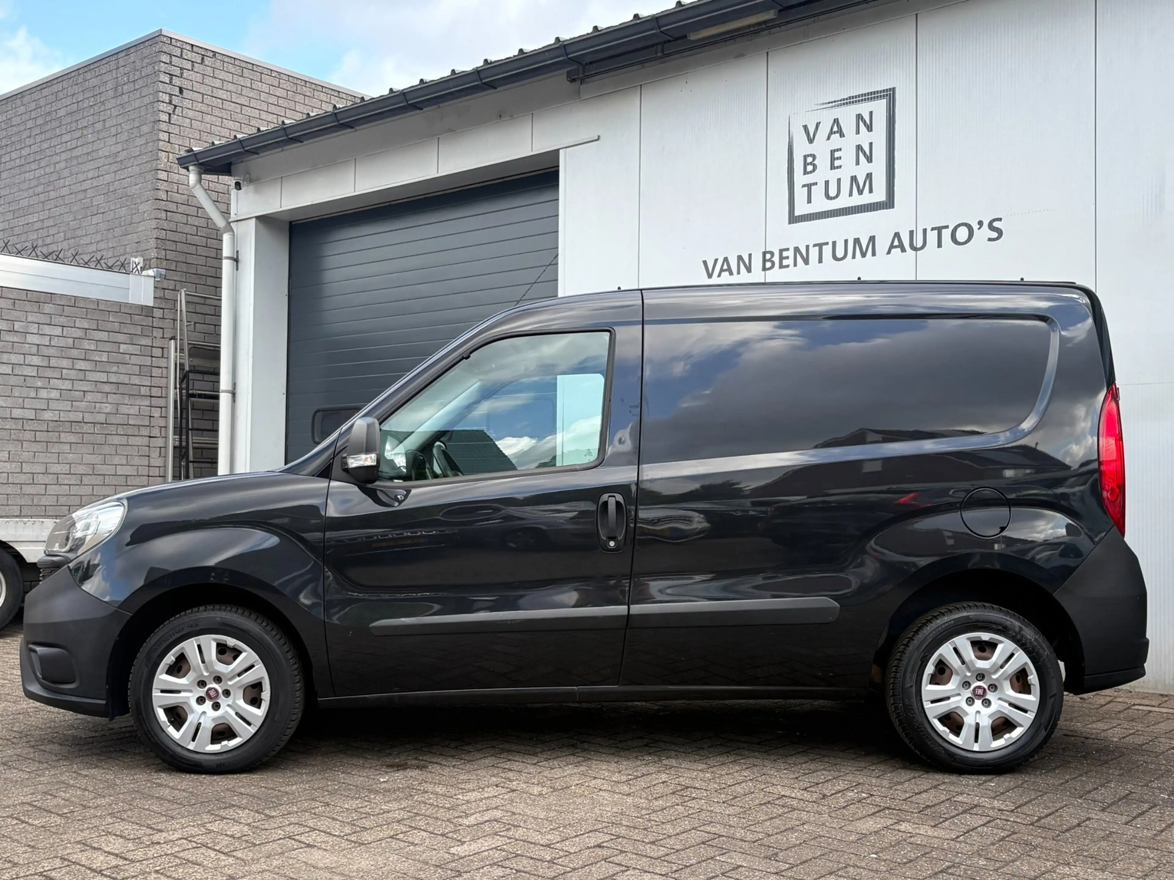 Fiat Doblo Cargo 1.3MJ 80pk Actual Airco Bluetooth EURO 6! — photo 4