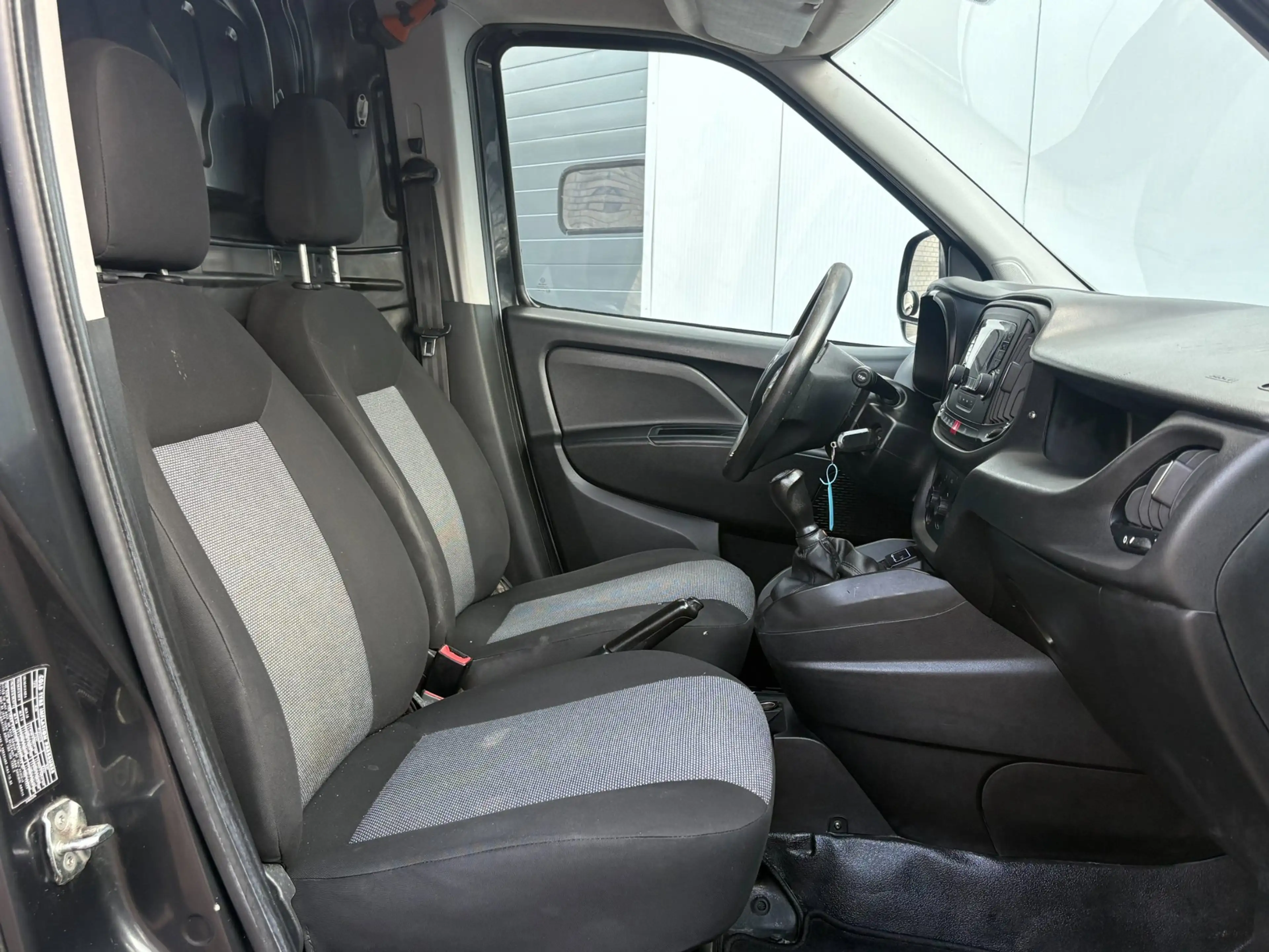 Fiat Doblo Cargo 1.3MJ 80pk Actual Airco Bluetooth EURO 6! — photo 10