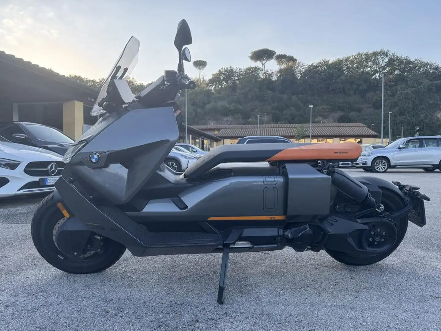 BMW CE 04 Abs Nero - 2