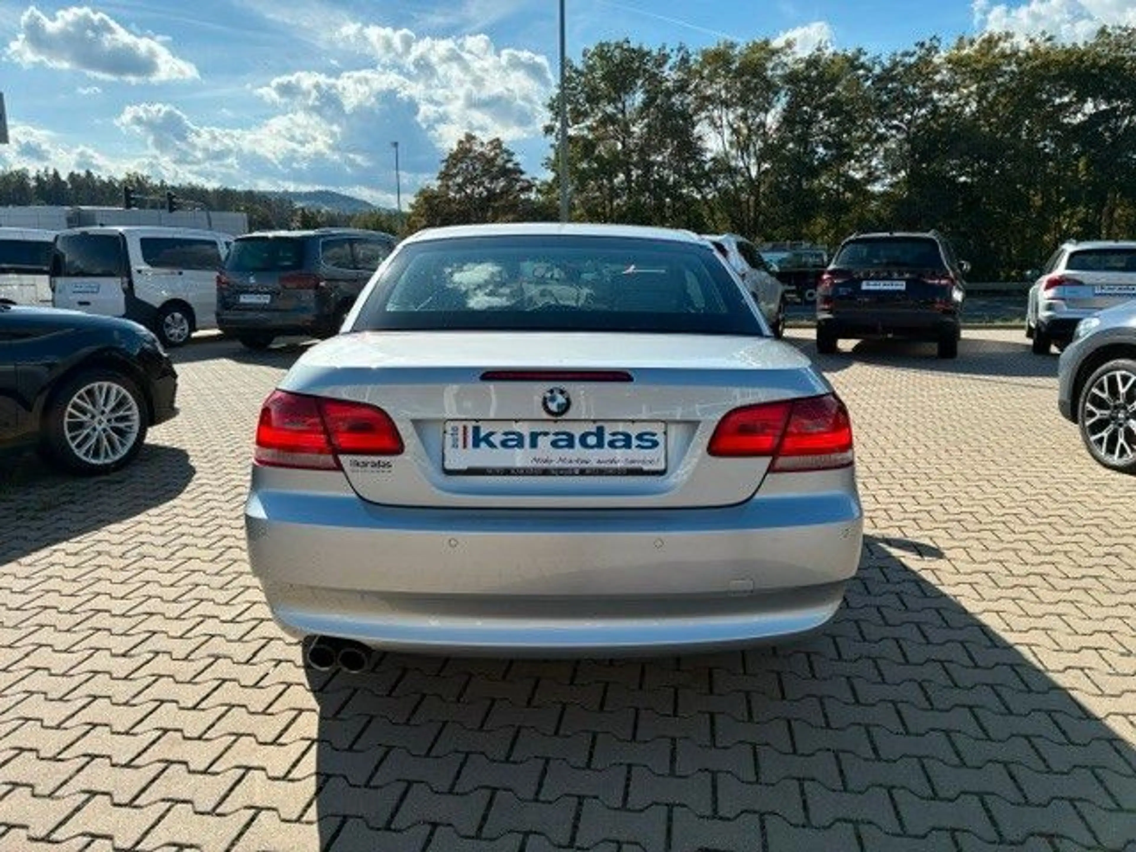 BMW 325 i Cabrio -AUT/Leder/Navi/Xenon- — photo 12