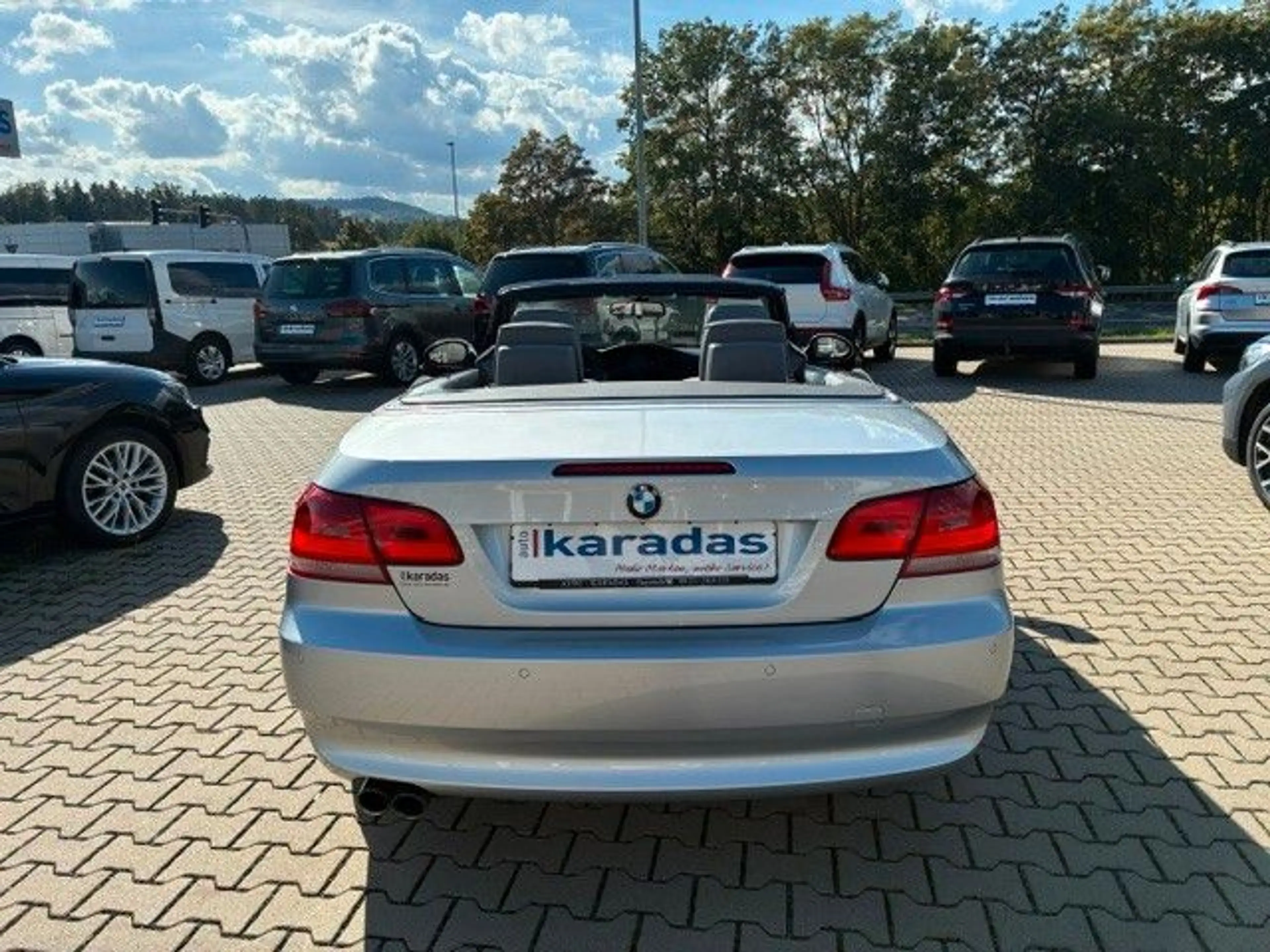 BMW 325 i Cabrio -AUT/Leder/Navi/Xenon- — photo 5