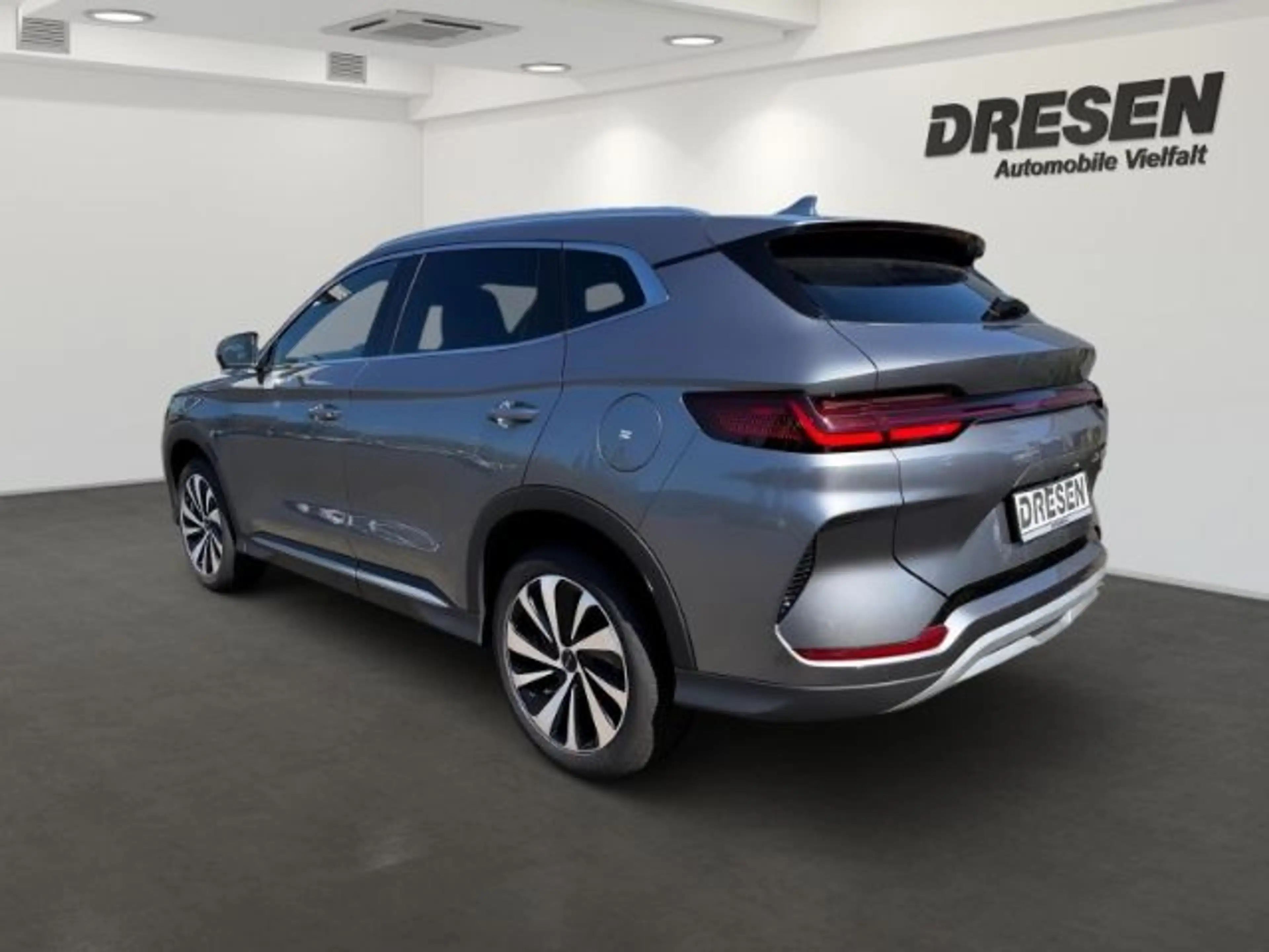 BYD Seal U PHEV 160 1.5 Boost (160 kW 218 PS) El. Pa — photo 4