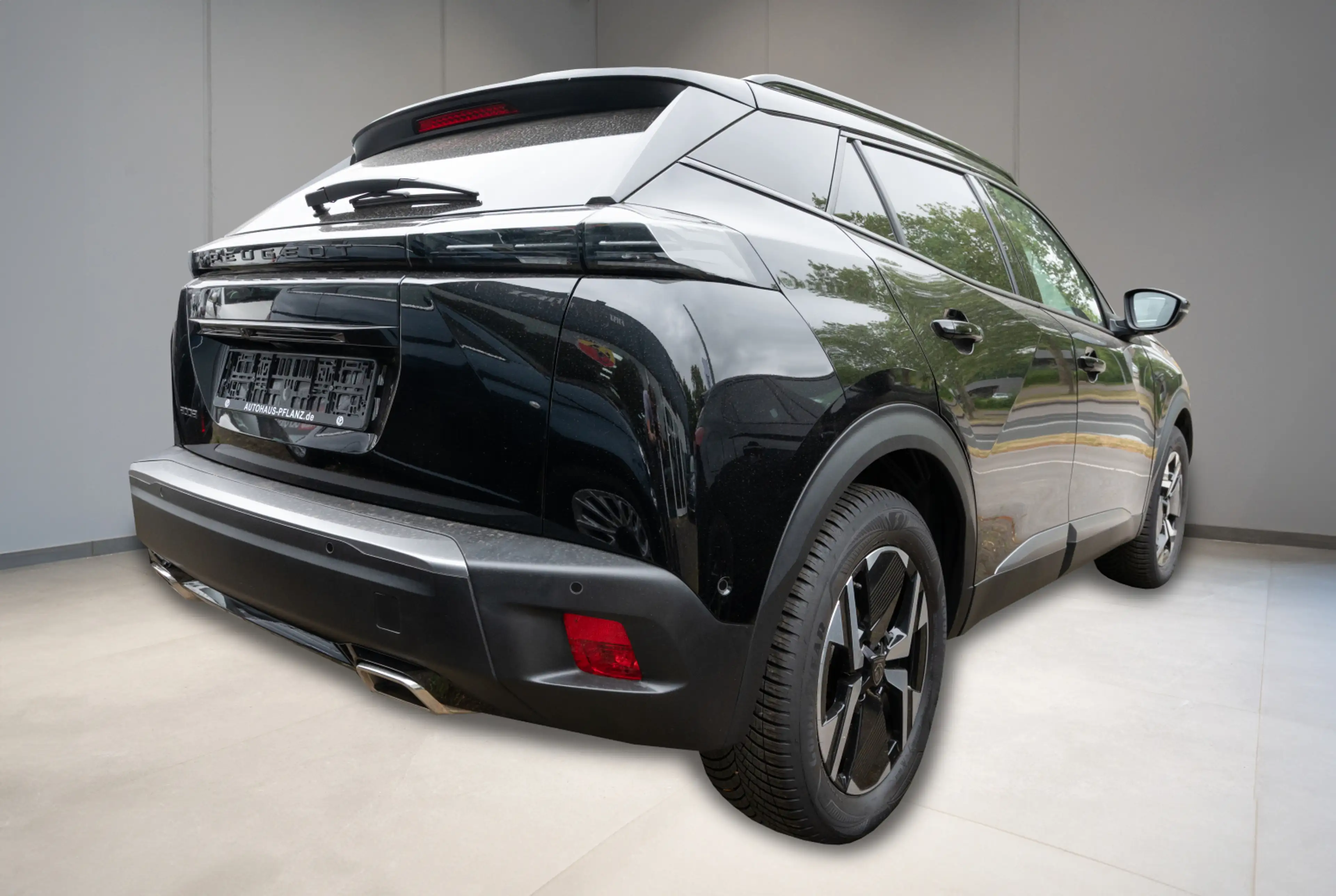 Peugeot 2008 Allure 1.2 PureTech 130 EAT8 *GW-TOP-DEAL* — photo 3