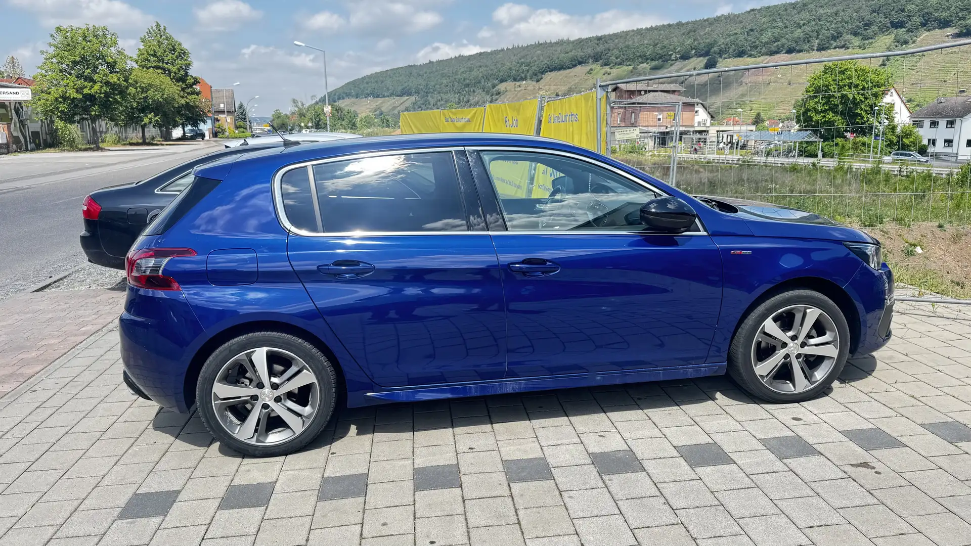 Peugeot 308 Allure GT Line, Klima*NAVi+Kamera*Tempomat*Massage Blau - 2