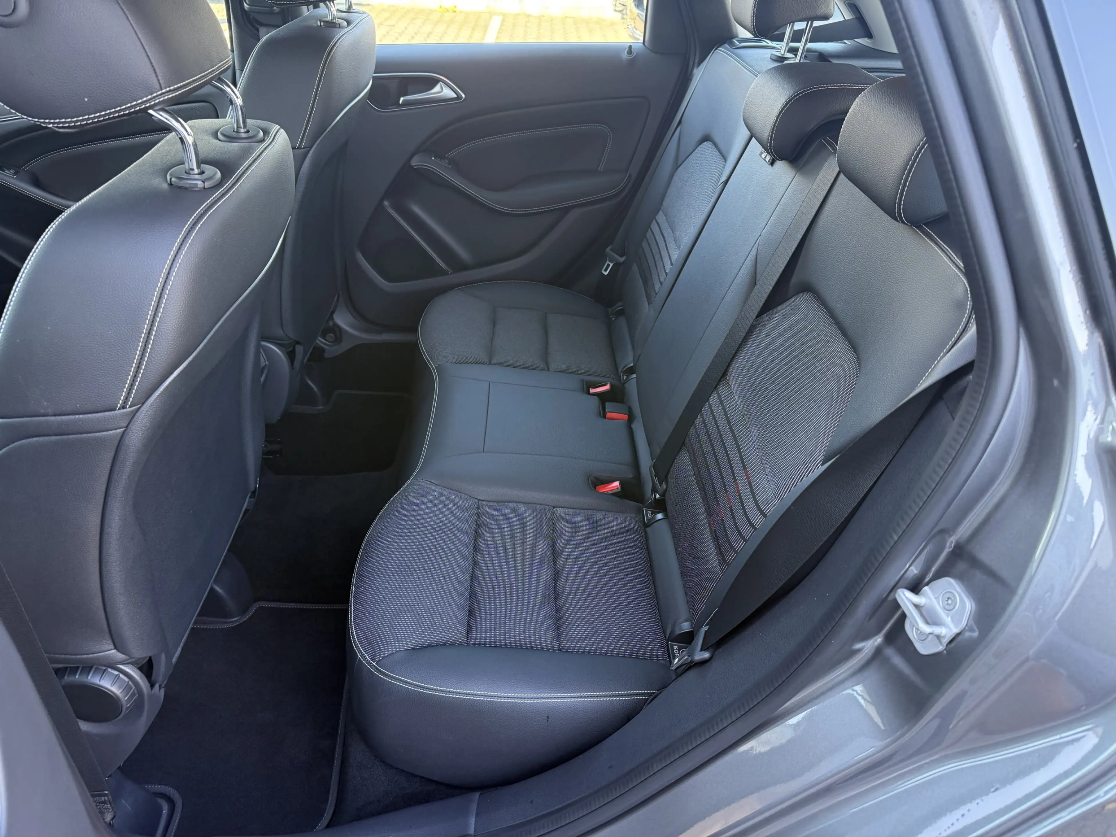 Mercedes-Benz B 200 LED+NAVI+TEMPOMAT+SITZHEIZUNG+PROGRESSIVE — photo 11