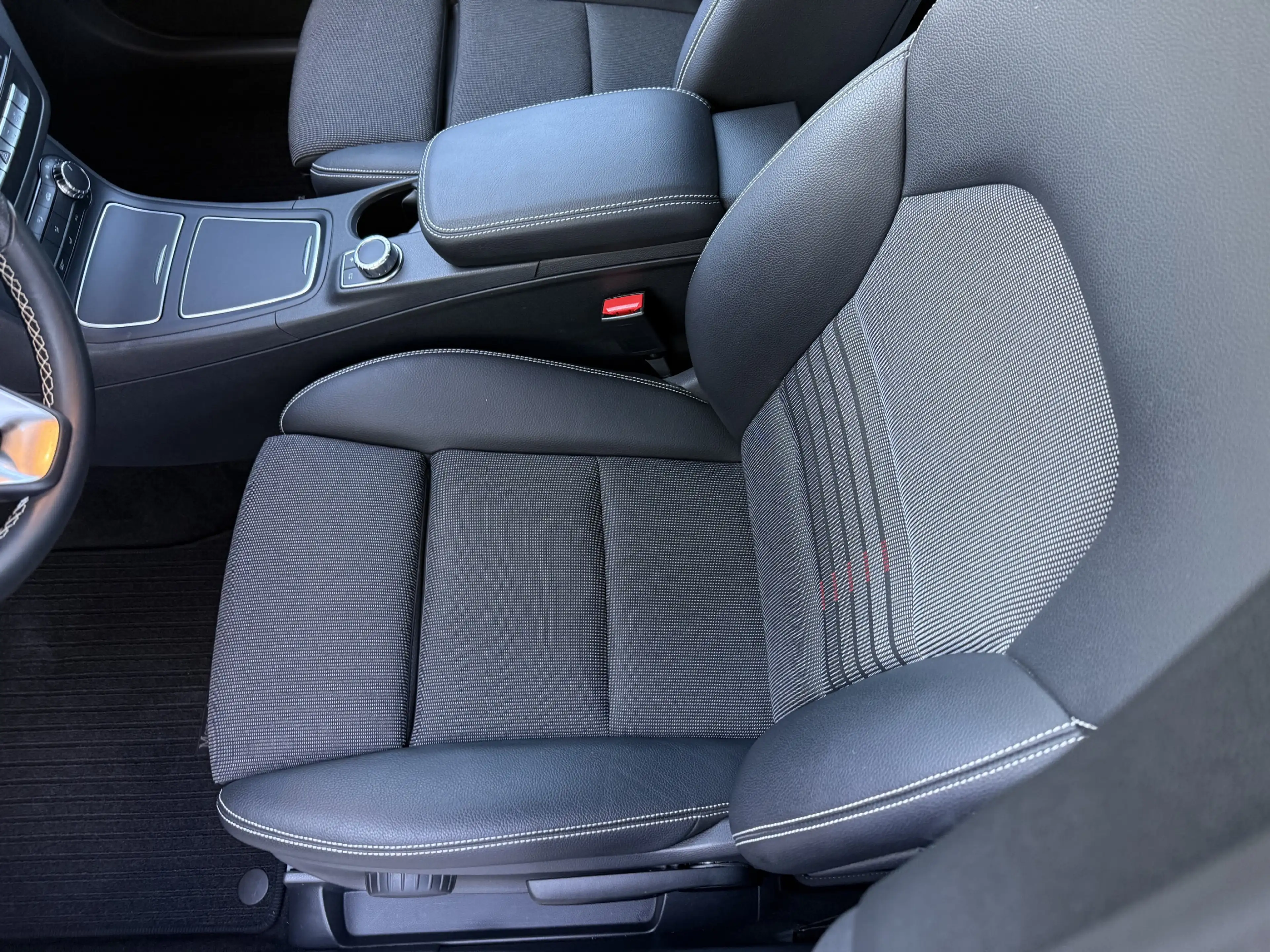 Mercedes-Benz B 200 LED+NAVI+TEMPOMAT+SITZHEIZUNG+PROGRESSIVE — photo 6