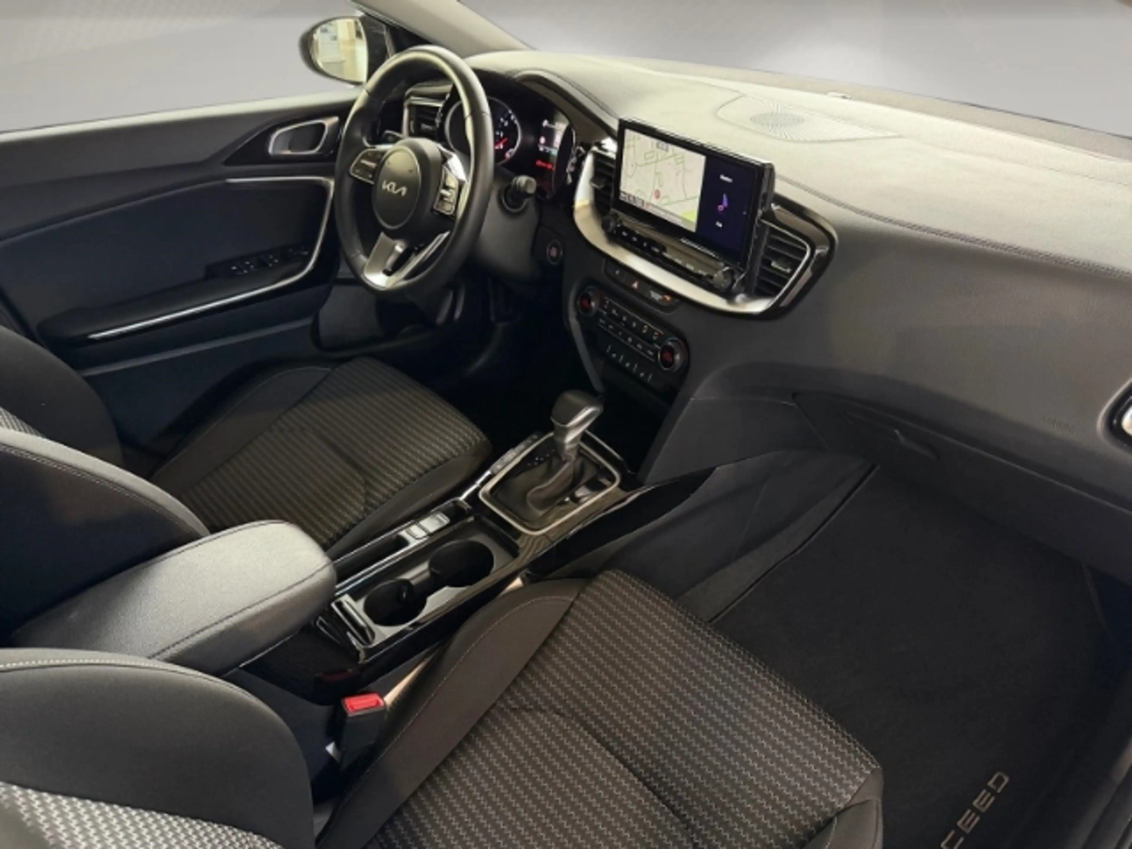 Kia Ceed SW / cee'd SW Sportswagon Edition 1.5 T-GDI Ultimate Navi+Sitzhe — photo 14
