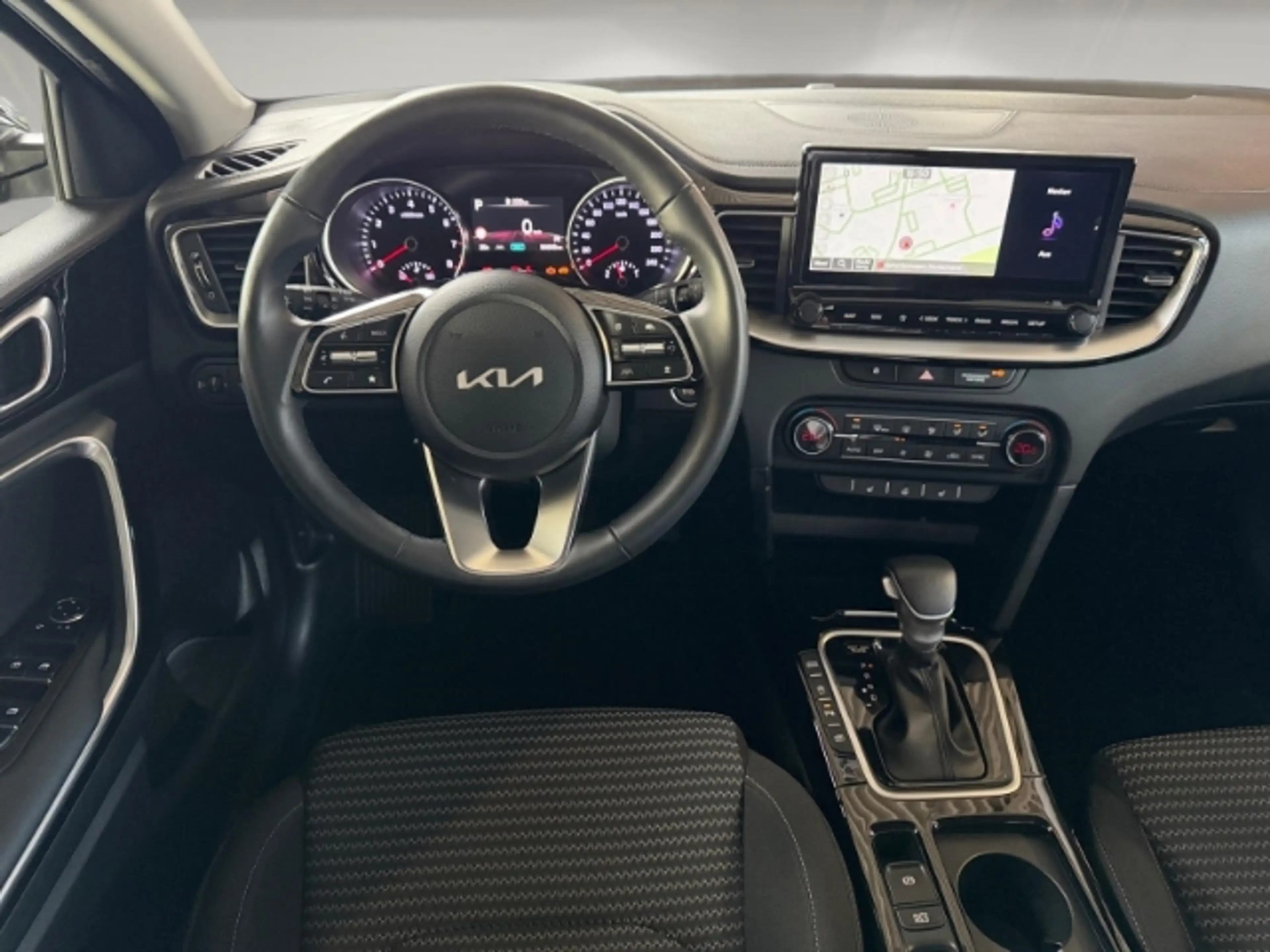 Kia Ceed SW / cee'd SW Sportswagon Edition 1.5 T-GDI Ultimate Navi+Sitzhe — photo 10