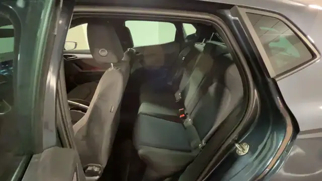 SEAT Ibiza view 9