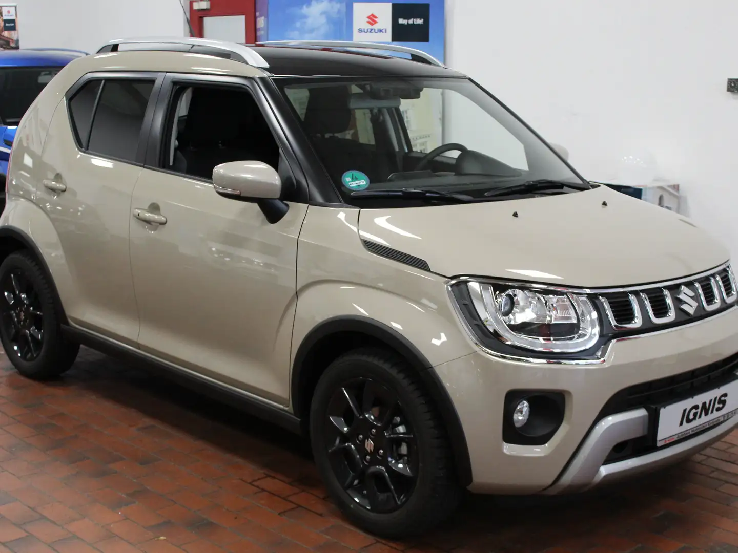 Suzuki Ignis 1.2 Dualjet Hybrid Comfort+ *Am Lager* Beige - 2