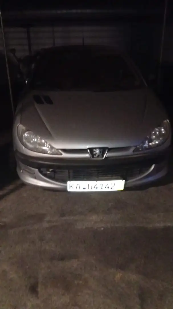 Peugeot 206 206 CC 135 Platinum Silber - 2