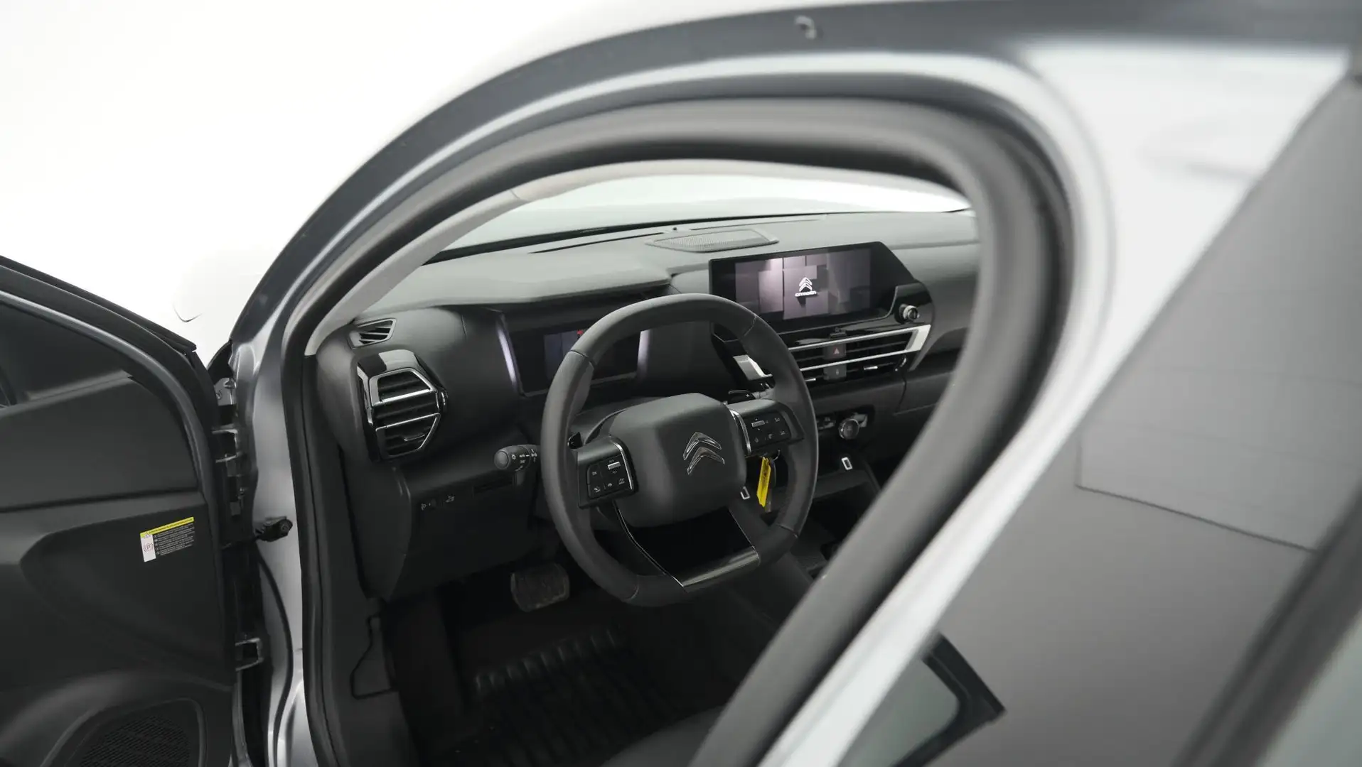 Citroen C4 X PureTech 130 EAT8 Plus | Camera | Stoelverwarming Gris - 2