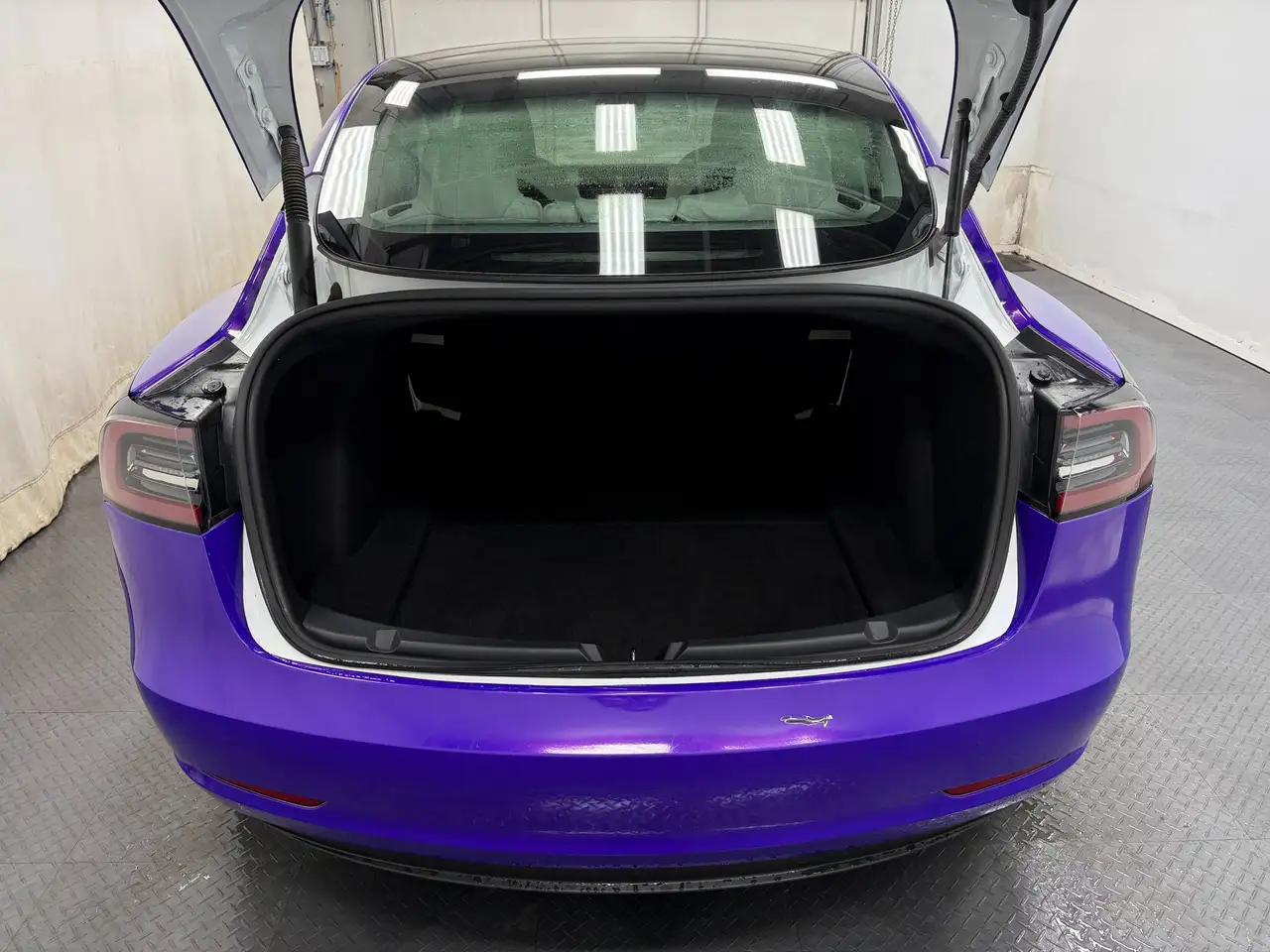 Tesla Model 3 photo Tesla Model 3