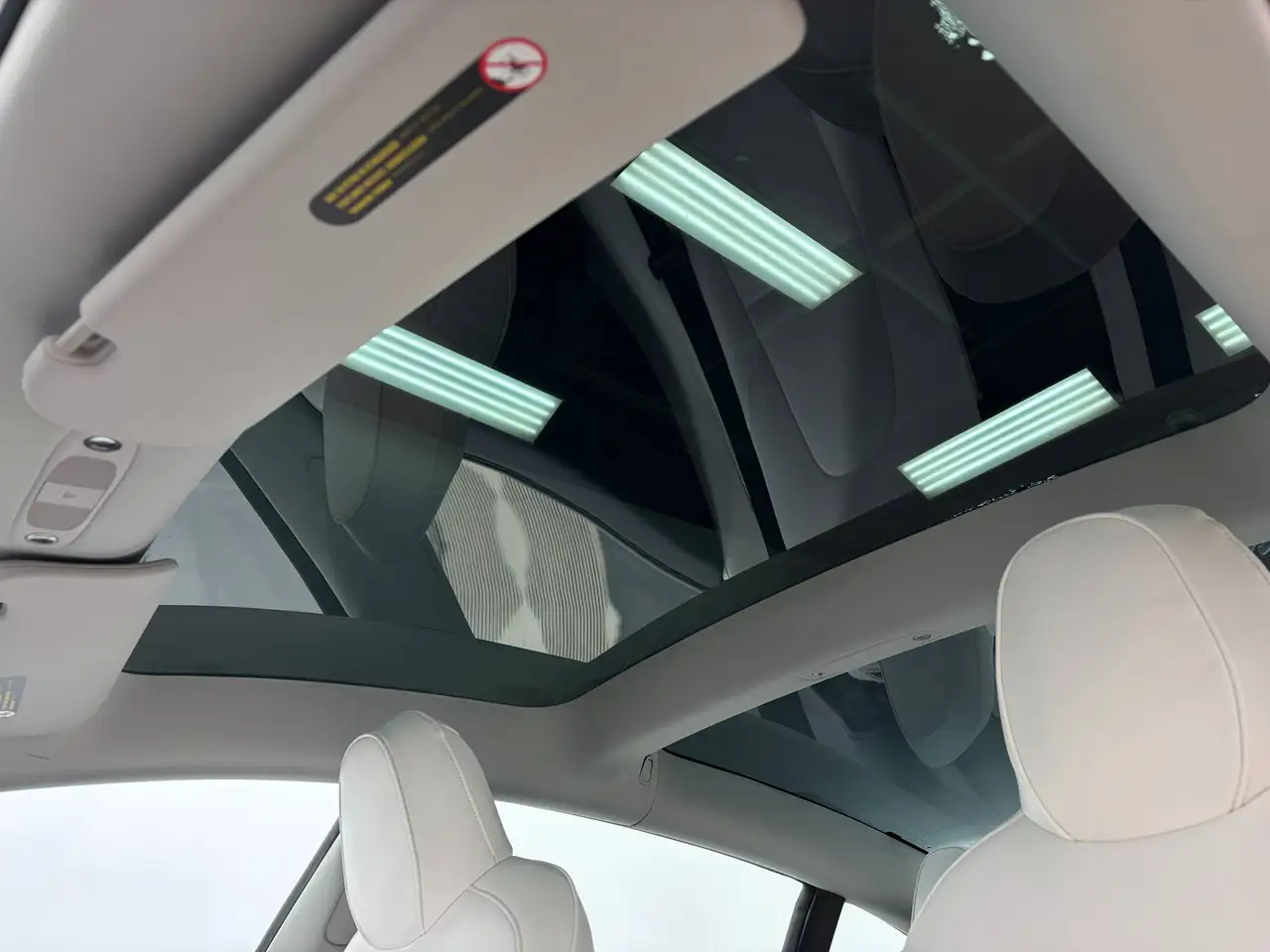 Tesla Model 3 photo Tesla Model 3