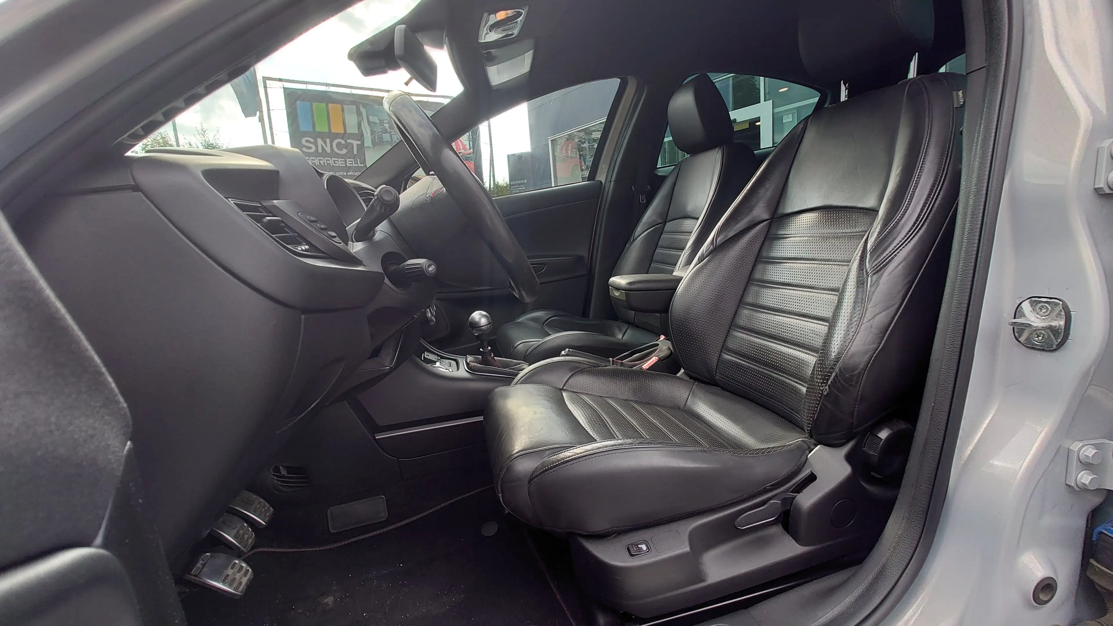 Alfa Romeo Giulietta Turismo — photo 4