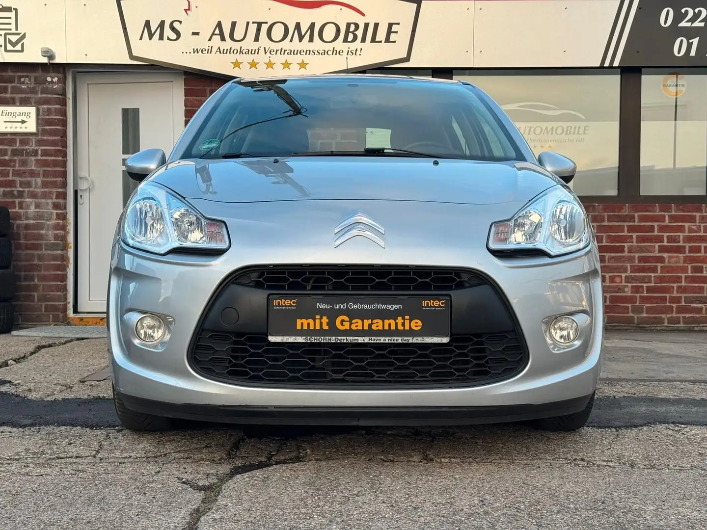 Citroen C3 Tendance*1HAND*HU NEU* Grau - 2