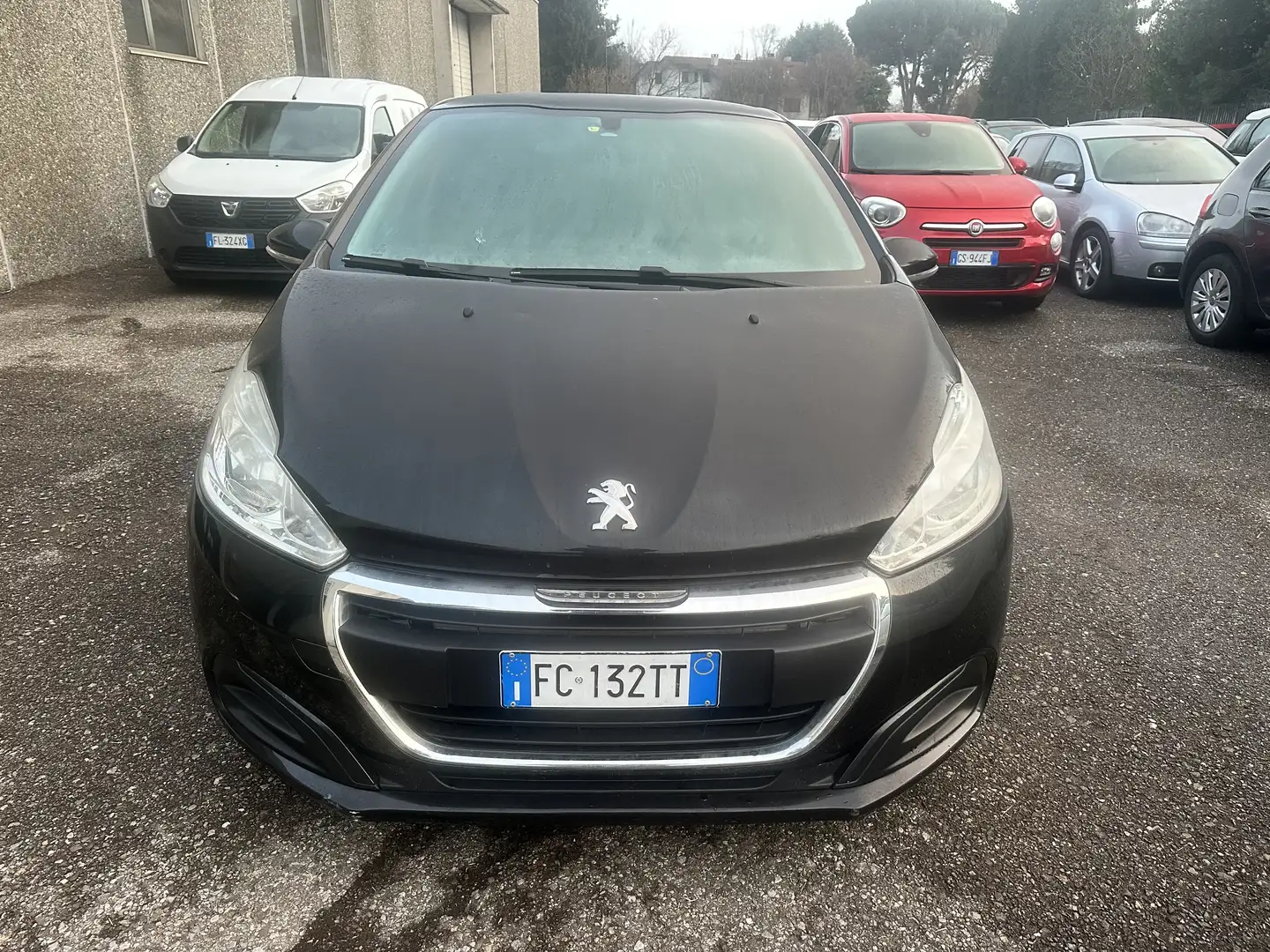 Peugeot 208 5p 1.6 bluehdi Allure 75cv Nero - 1