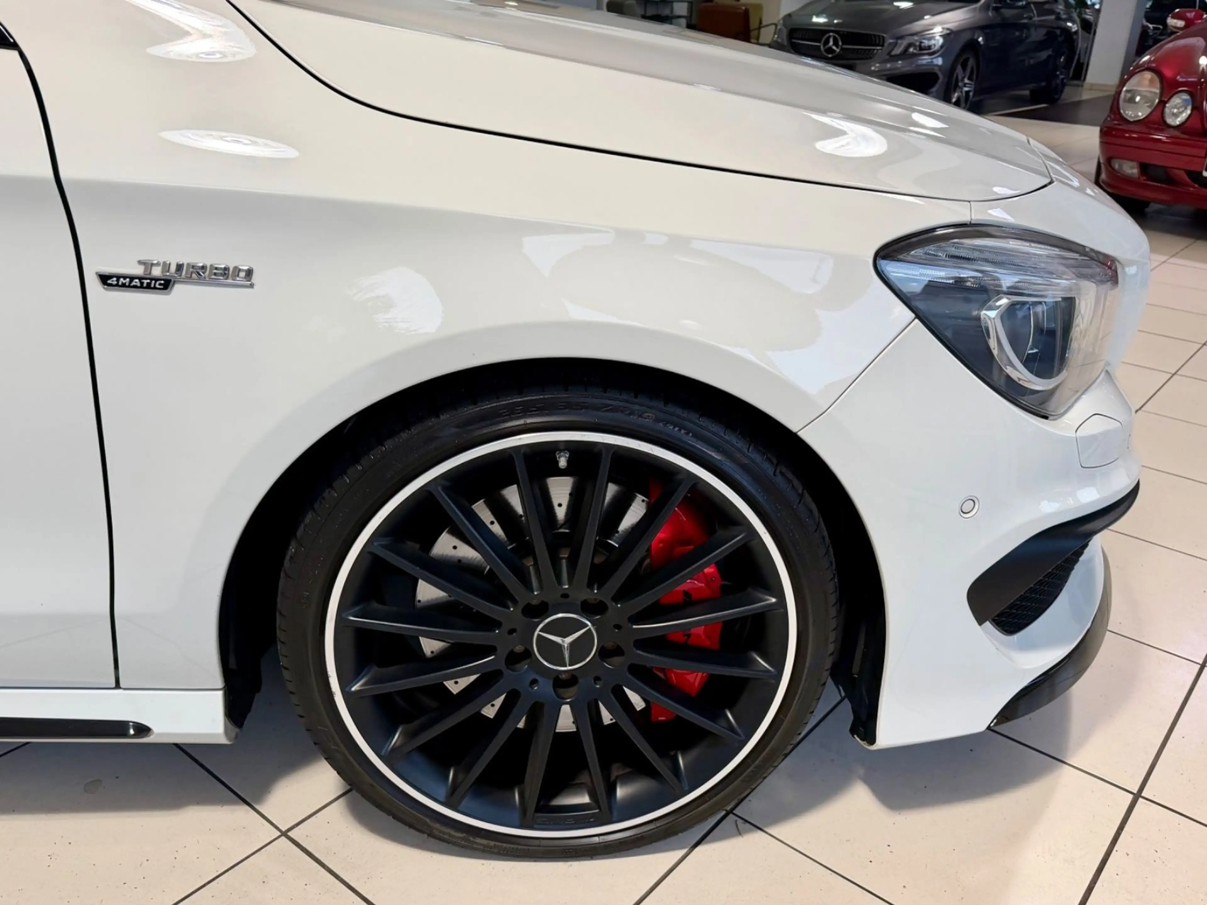 Mercedes-Benz CLA 45 AMG 4Matic — photo 7