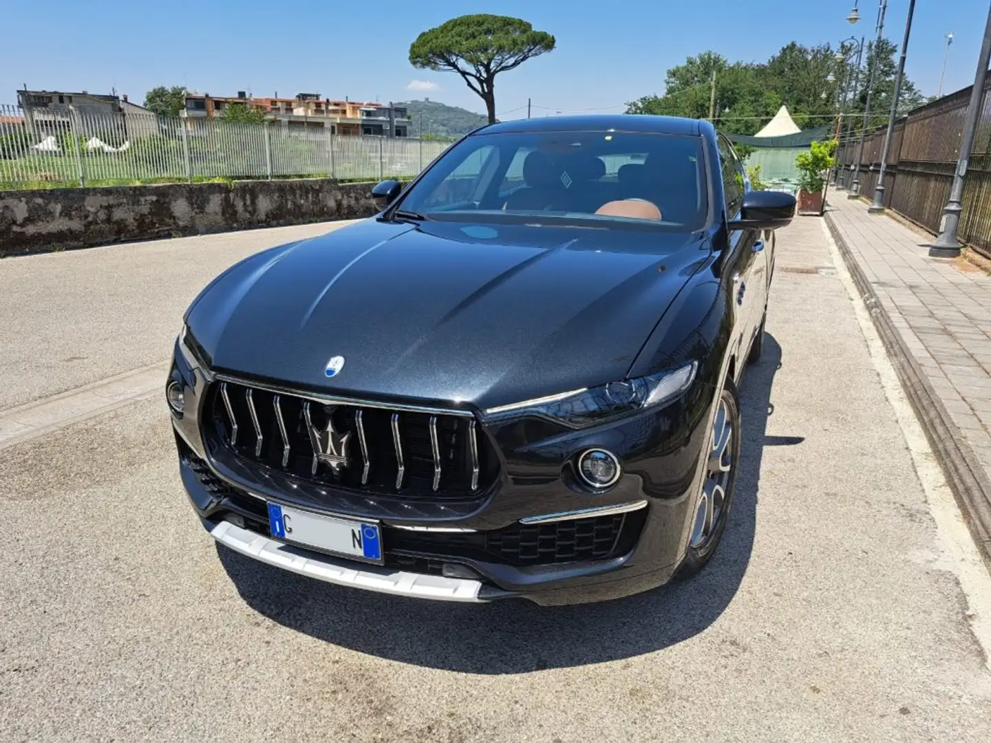 Maserati Levante MHEV 330 CV AWD GT Noir - 1