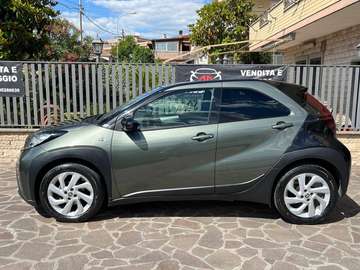 Aygo X X 1.0 TREND Lounge 72cv s-cvt