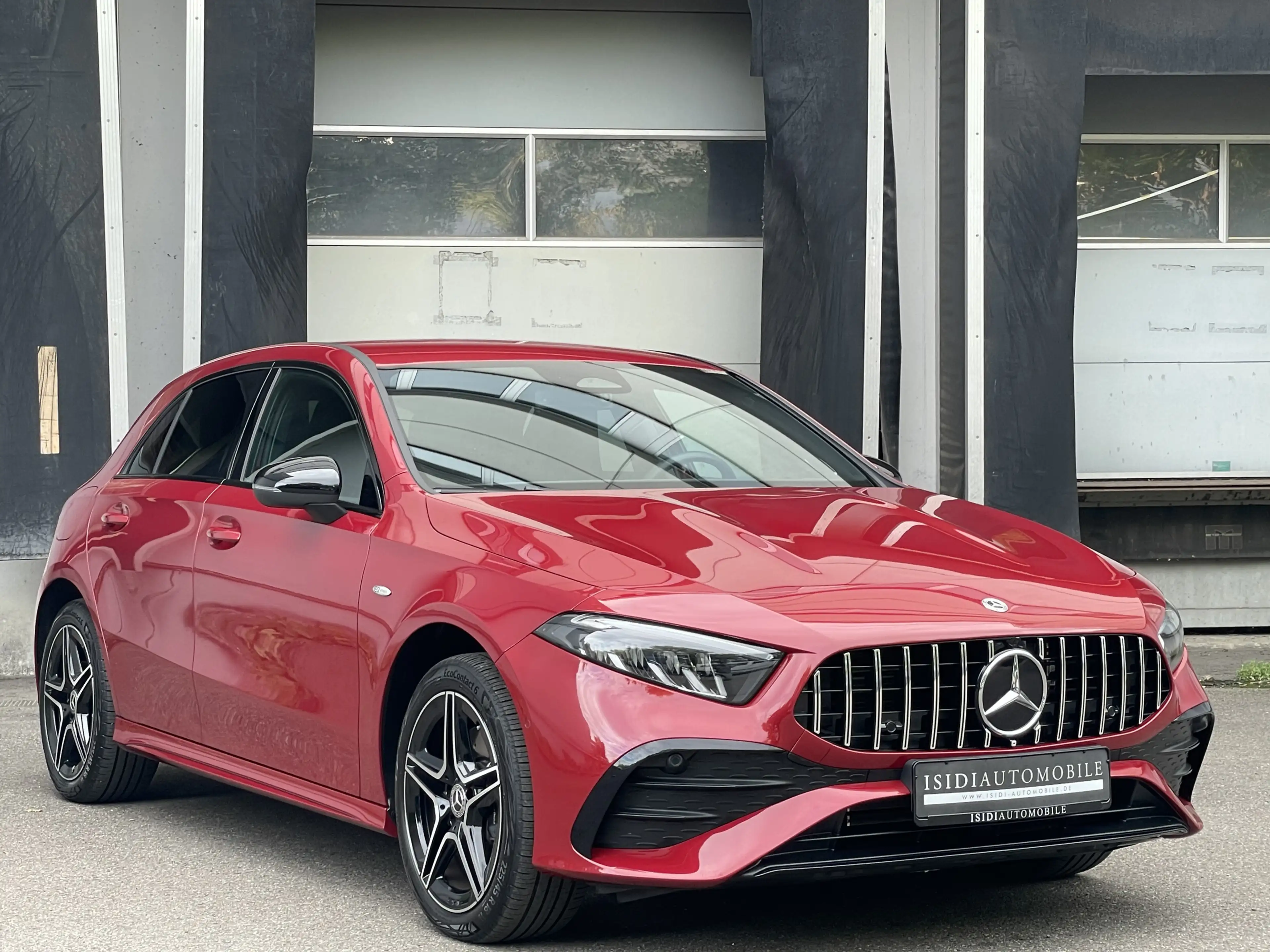 Mercedes-Benz A 250 e AMG LED Night MBUX Rü-Kamera Burmester — photo 9