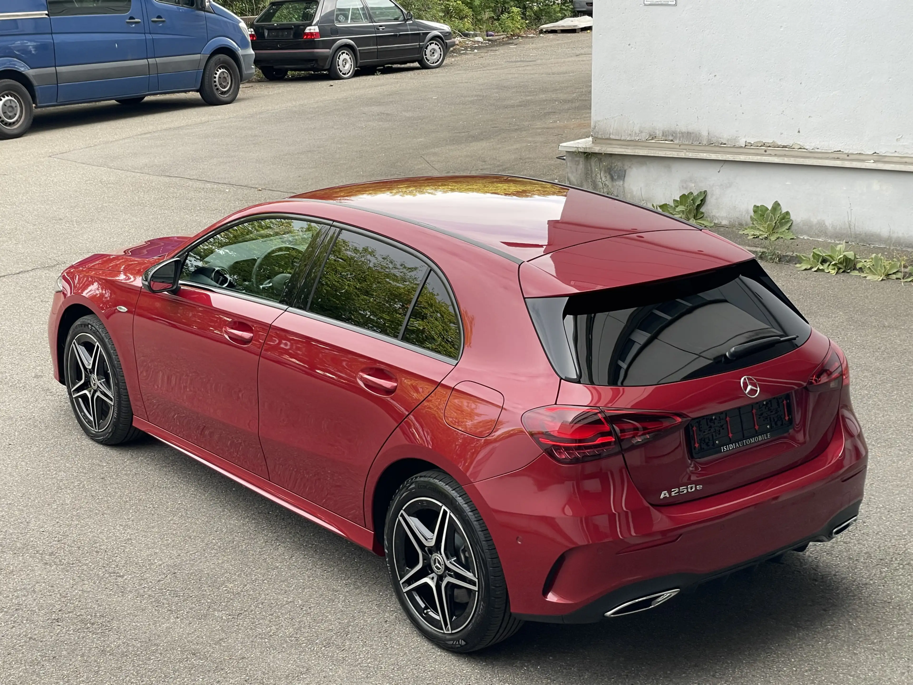 Mercedes-Benz A 250 e AMG LED Night MBUX Rü-Kamera Burmester — photo 4