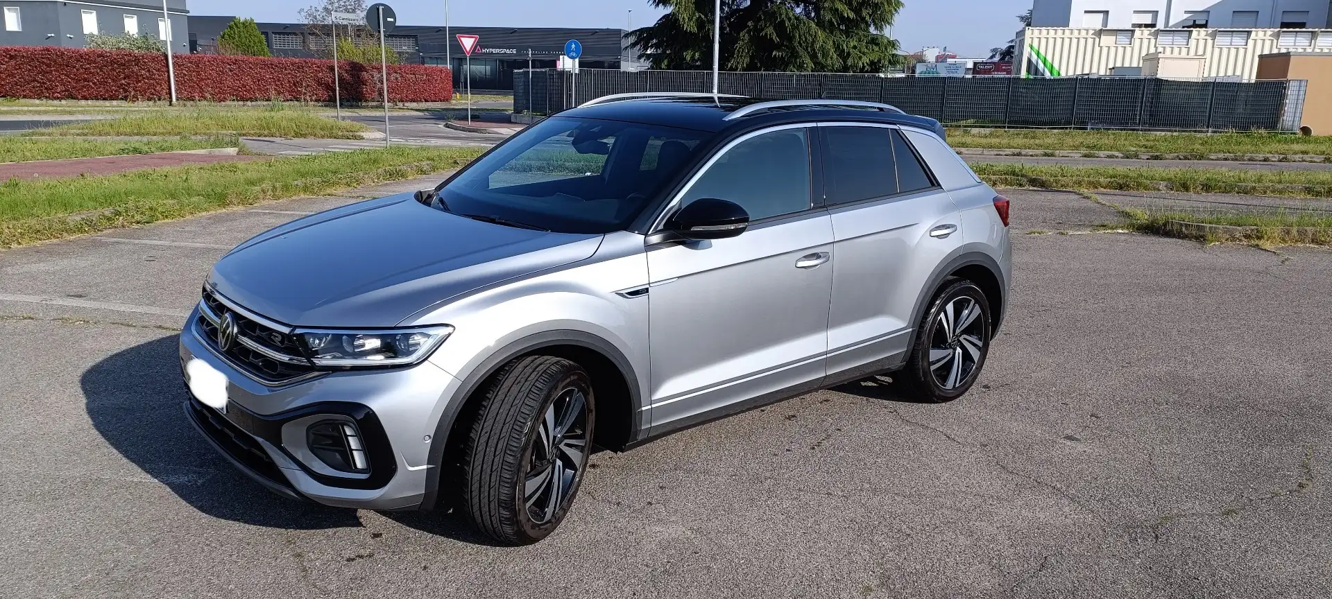 Volkswagen T-Roc 1.5 tsi R-Line - 1