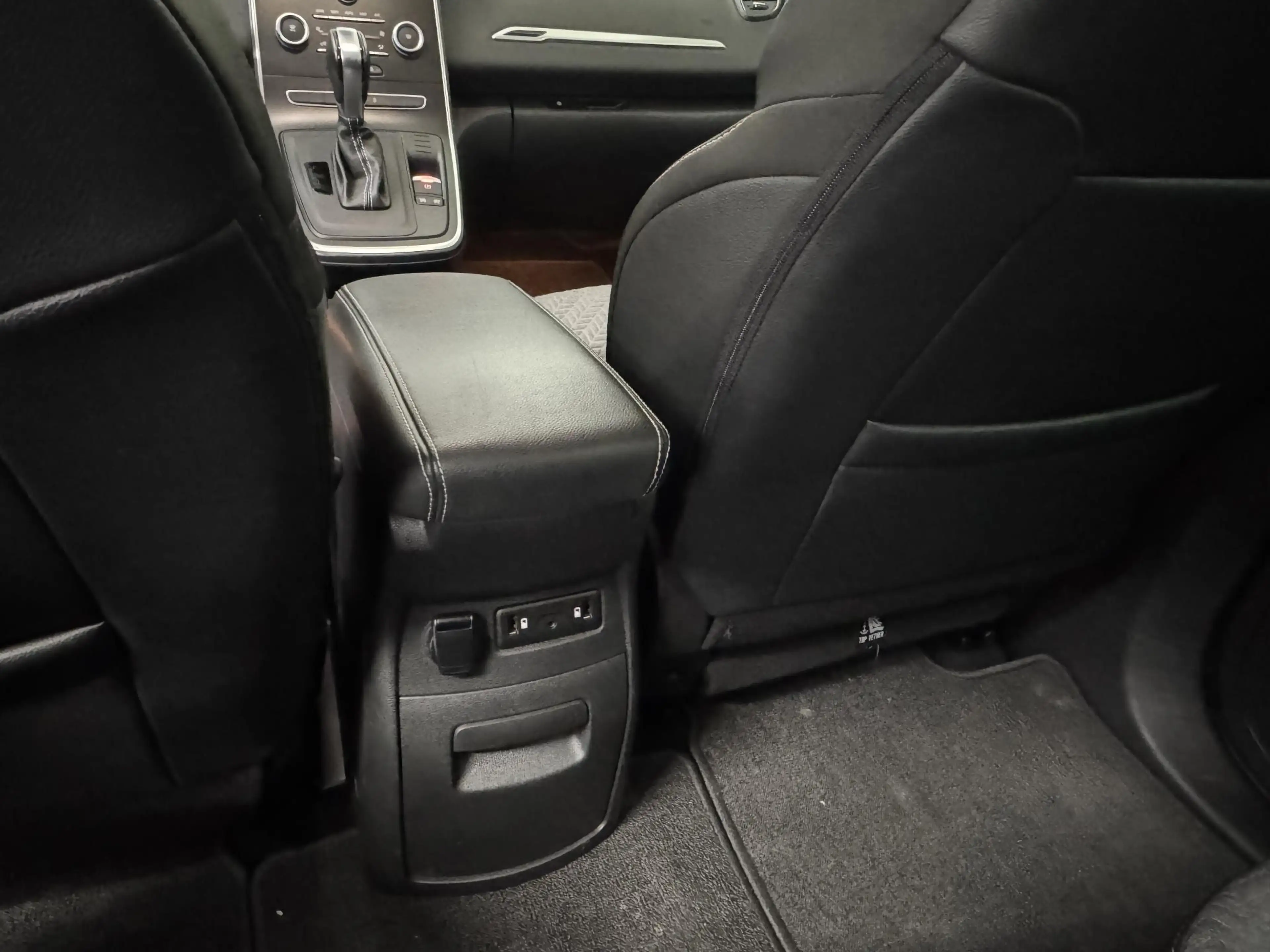 Renault Grand Scenic 1.3 TCe Limited 7p. | Automaat | Navigatie | Camer — photo 27