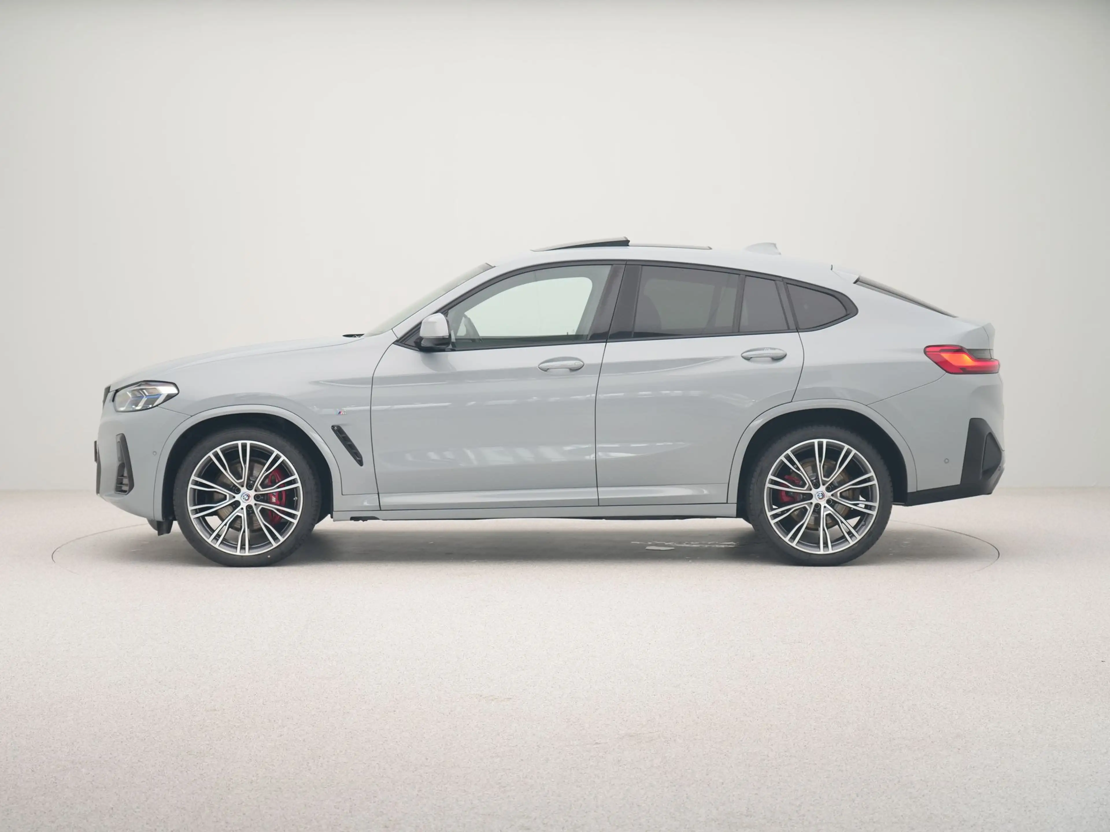 BMW X4 xDrive20i Business Edition Plus — photo 11