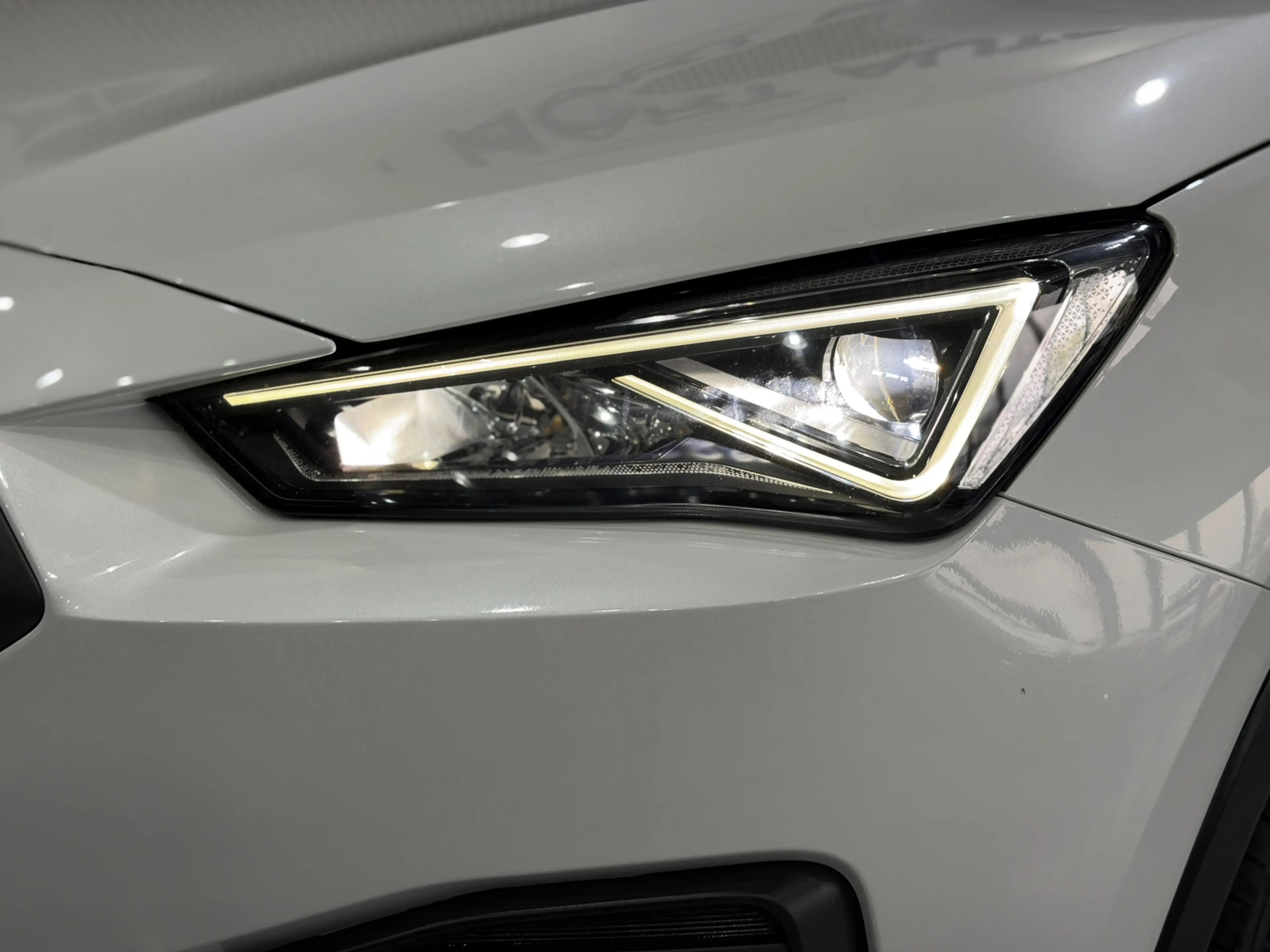 SEAT Tarraco 1.4 TSI e-Hybrid PHEV FR Business Intense / Naviga — photo 15